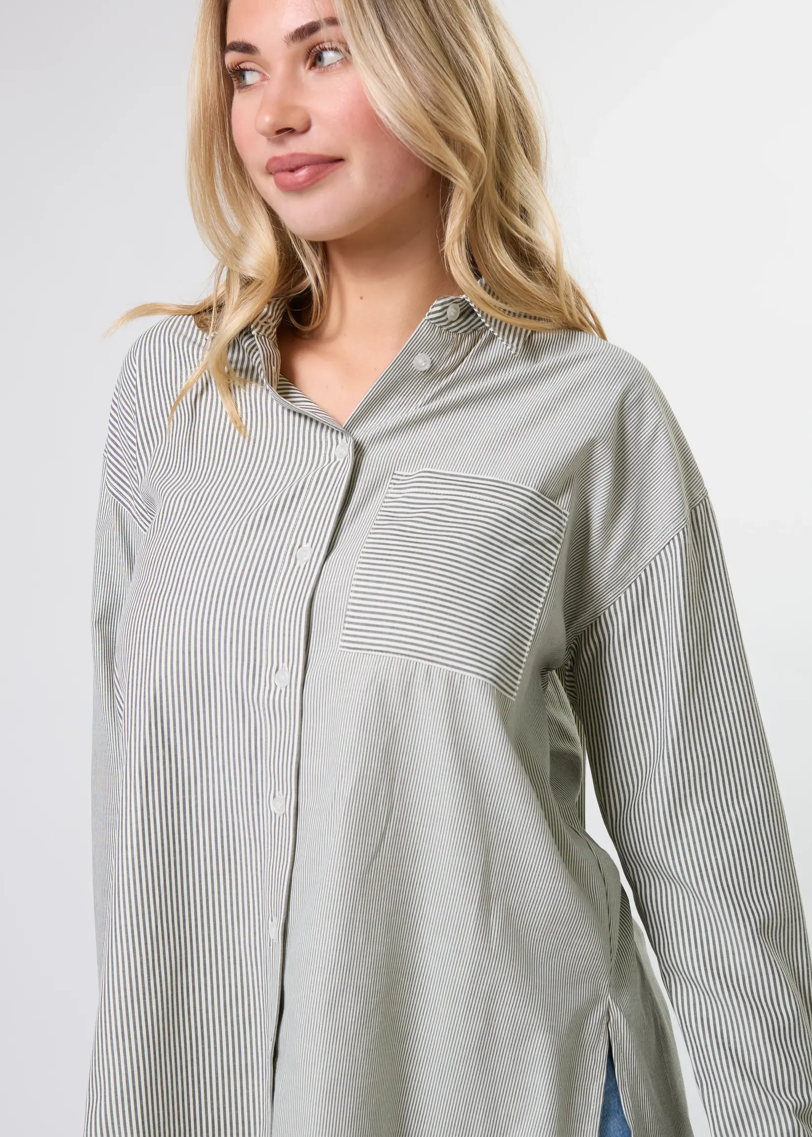 Essential Shirt