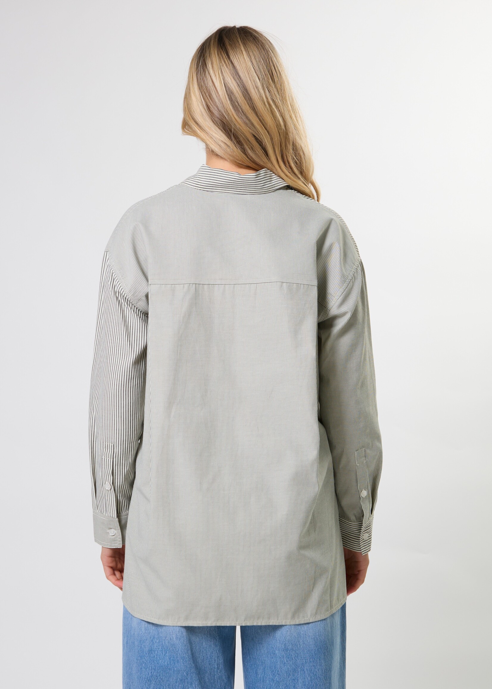 Essential Shirt