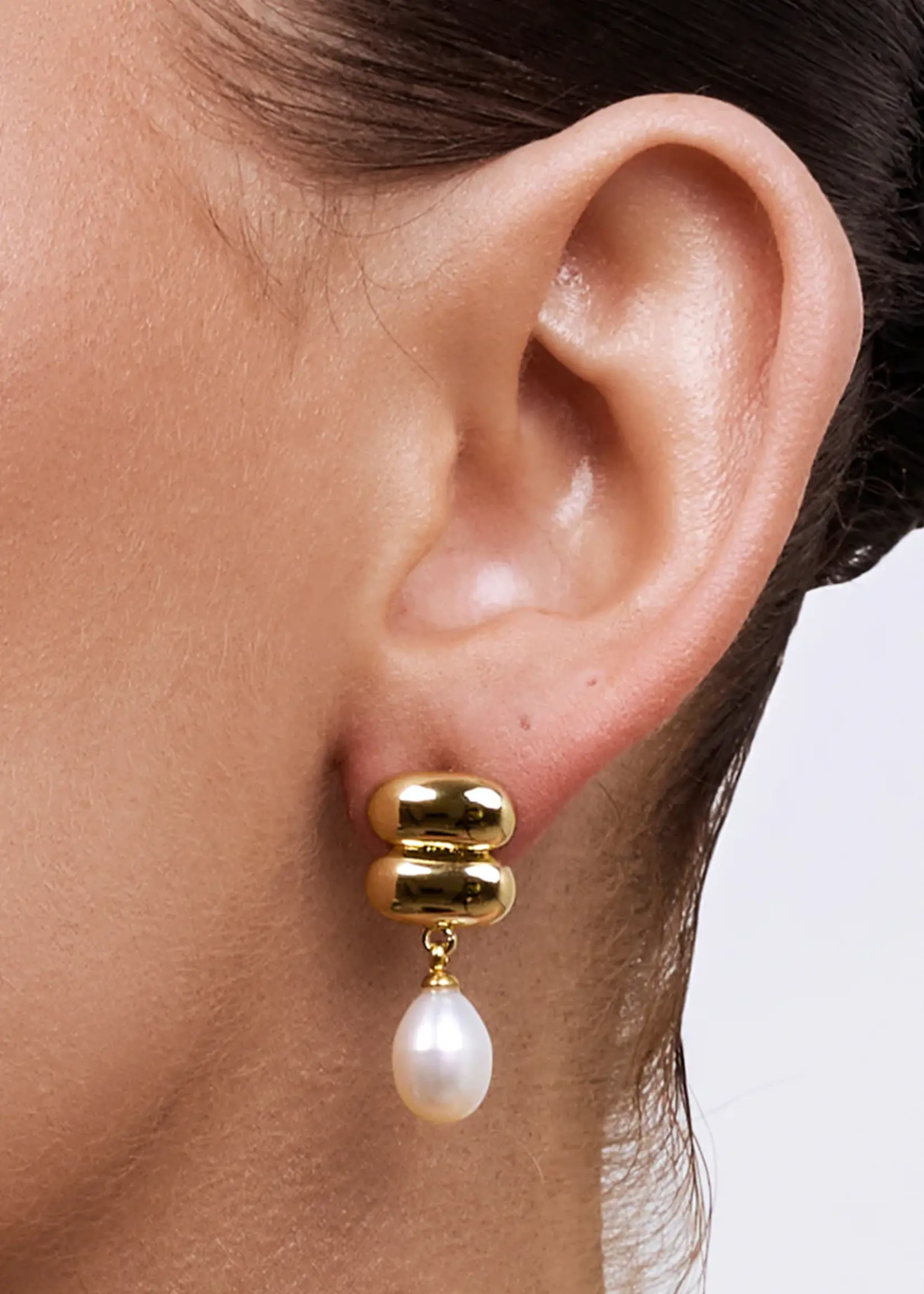 Liberte Heidi Gold Pearl Earring