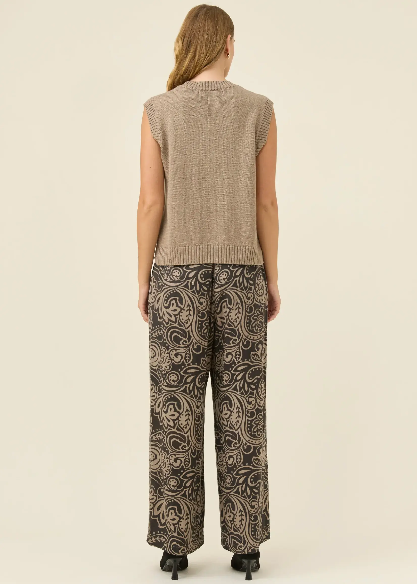 Isle of Mine Darby Knit Vest - Stone