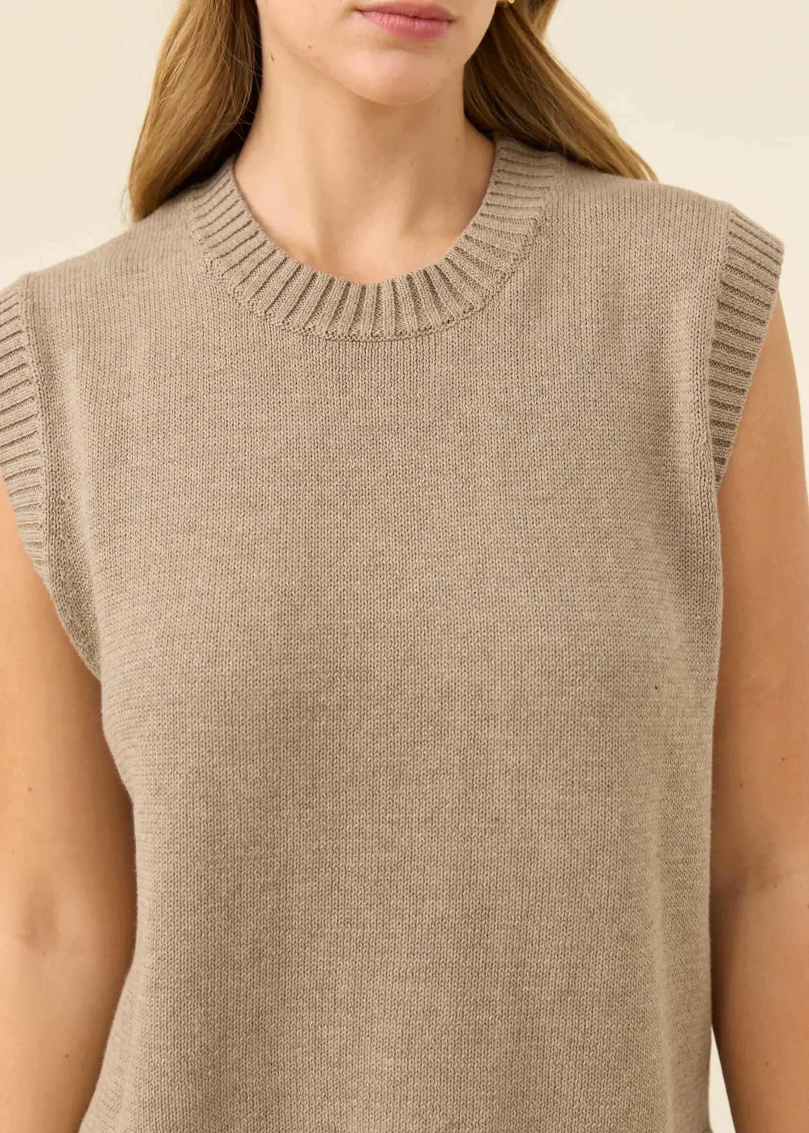 Isle of Mine Darby Knit Vest - Stone