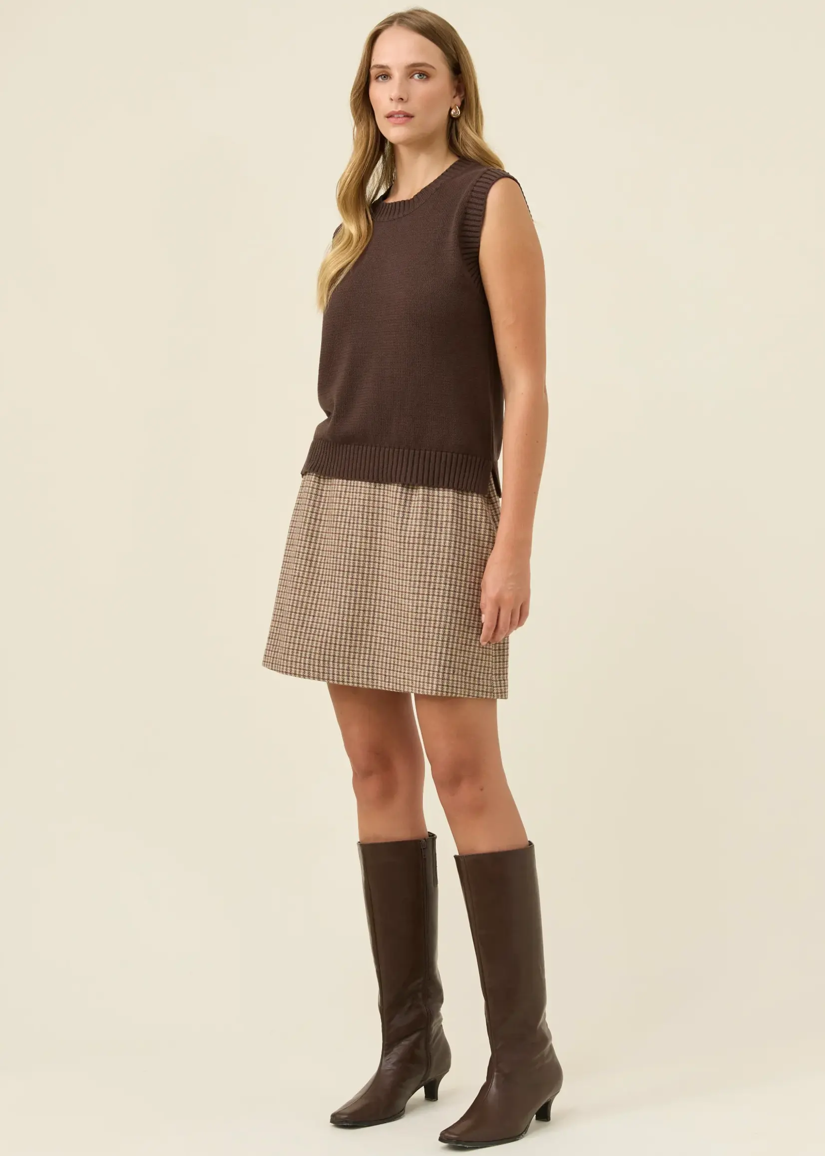 Isle of Mine Darby Knit Vest - Chocolate