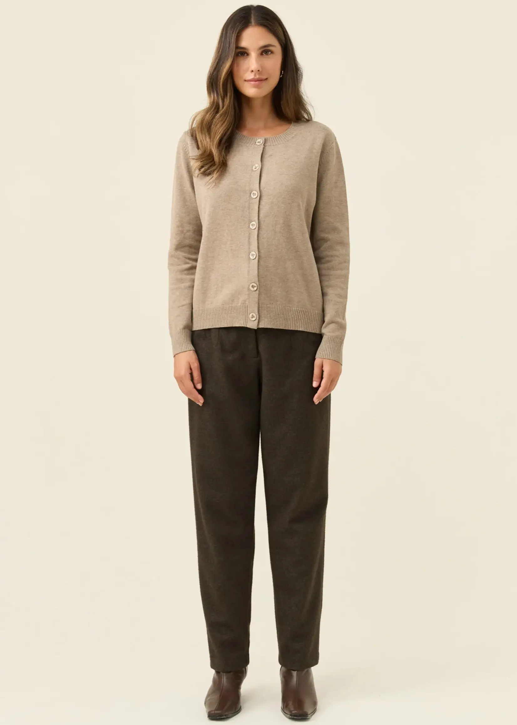Isle of Mine Darby Cardigan - Stone