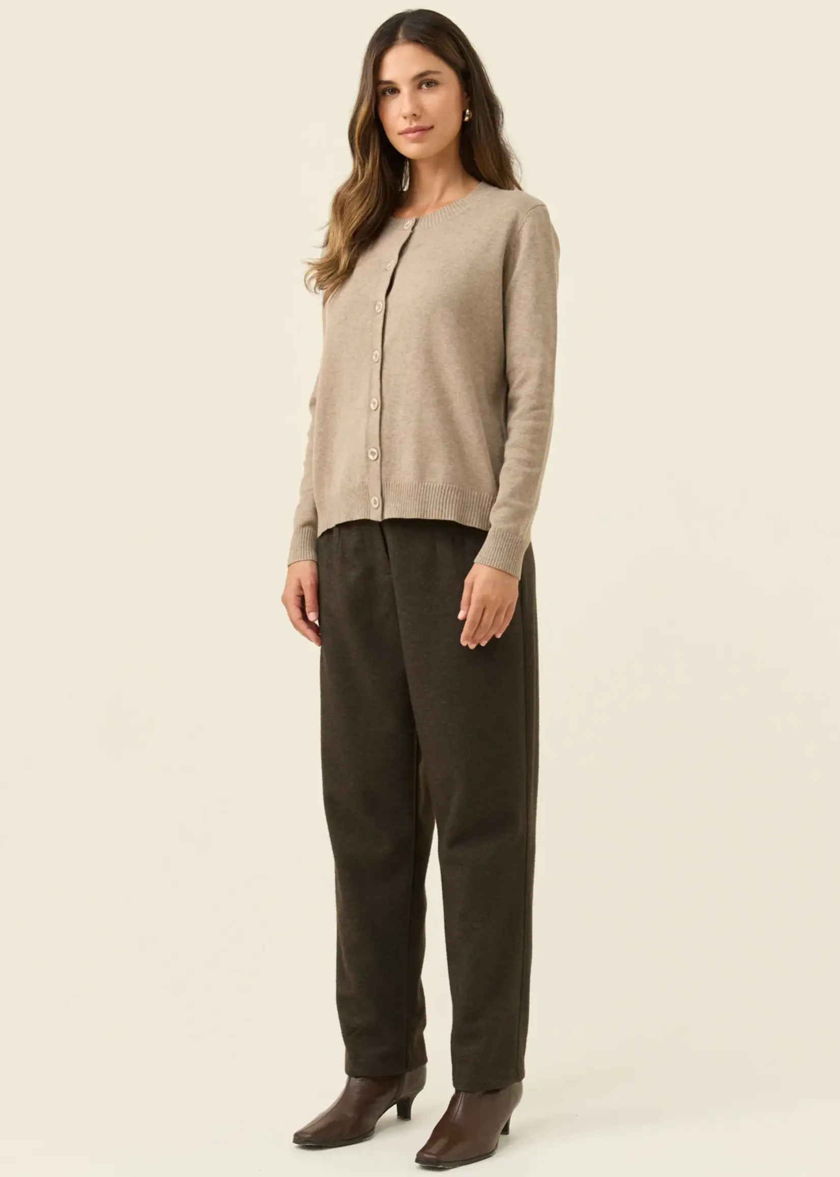 Isle of Mine Darby Cardigan - Stone