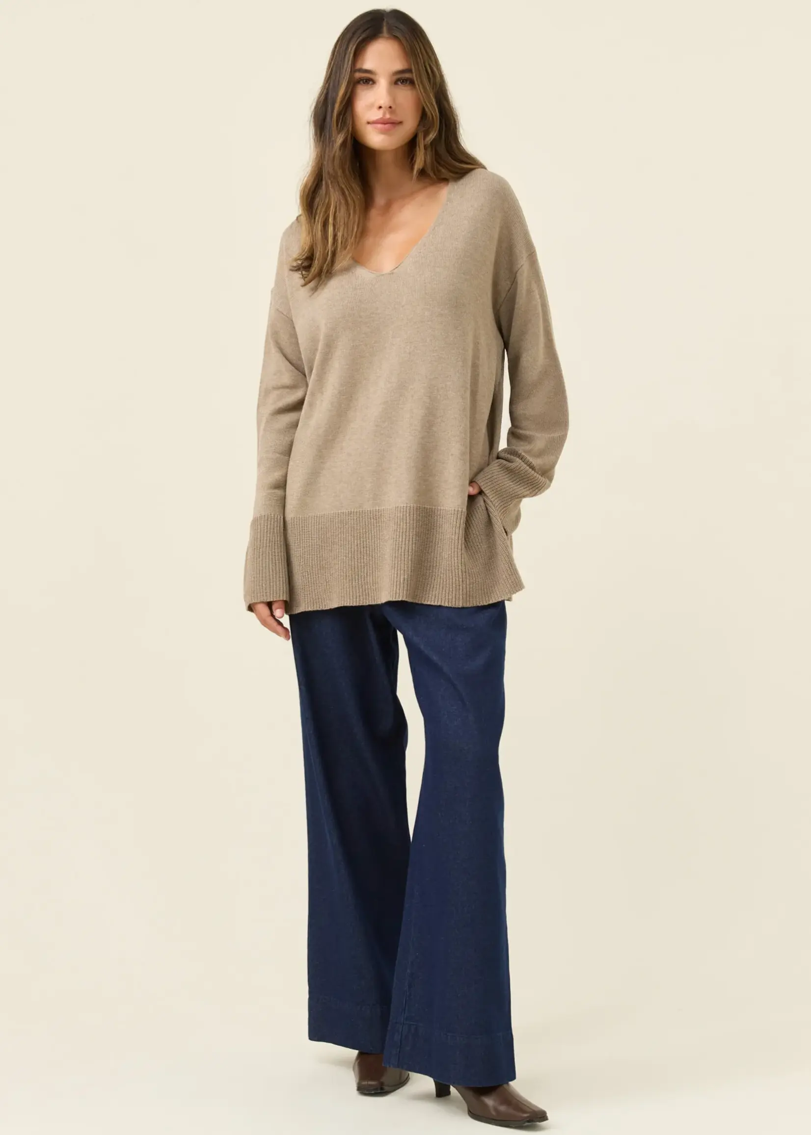 Isle of Mine Darby Jumper - Stone