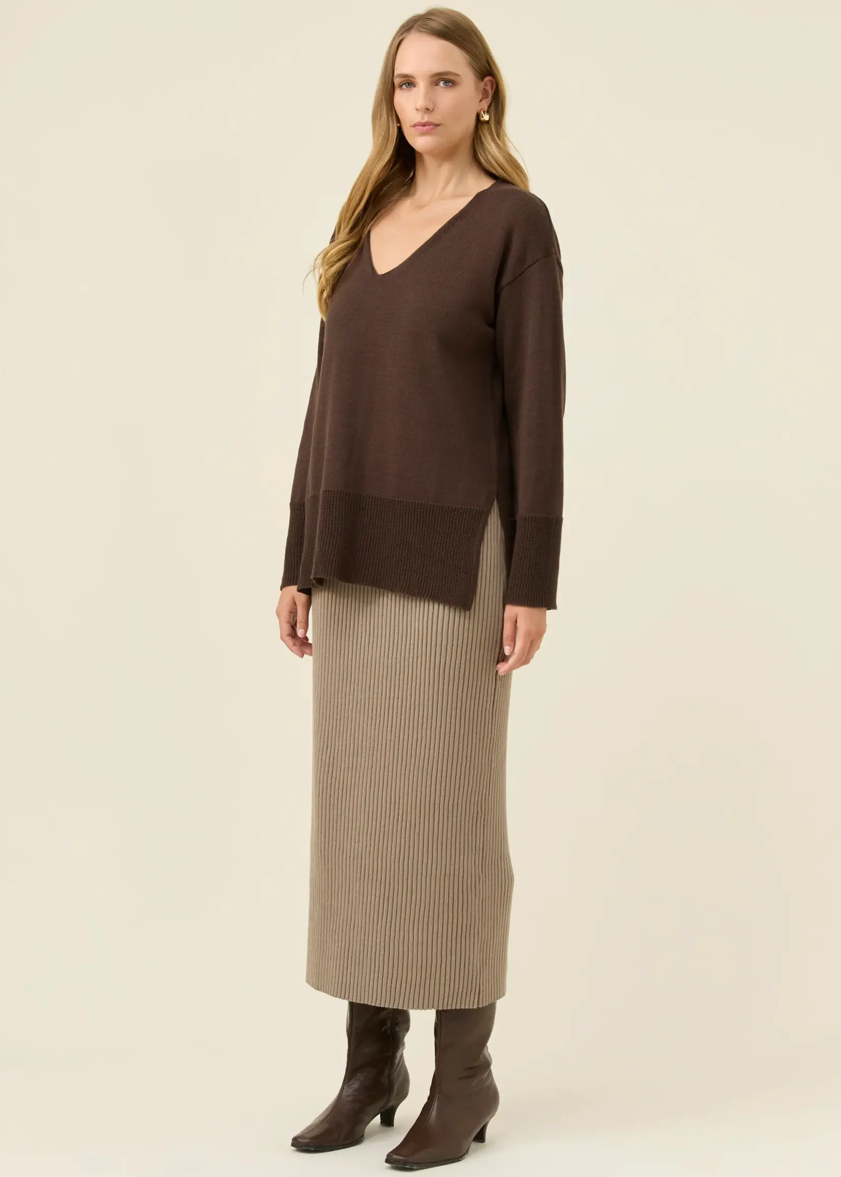 Isle of Mine Darby Jumper - Chocolate