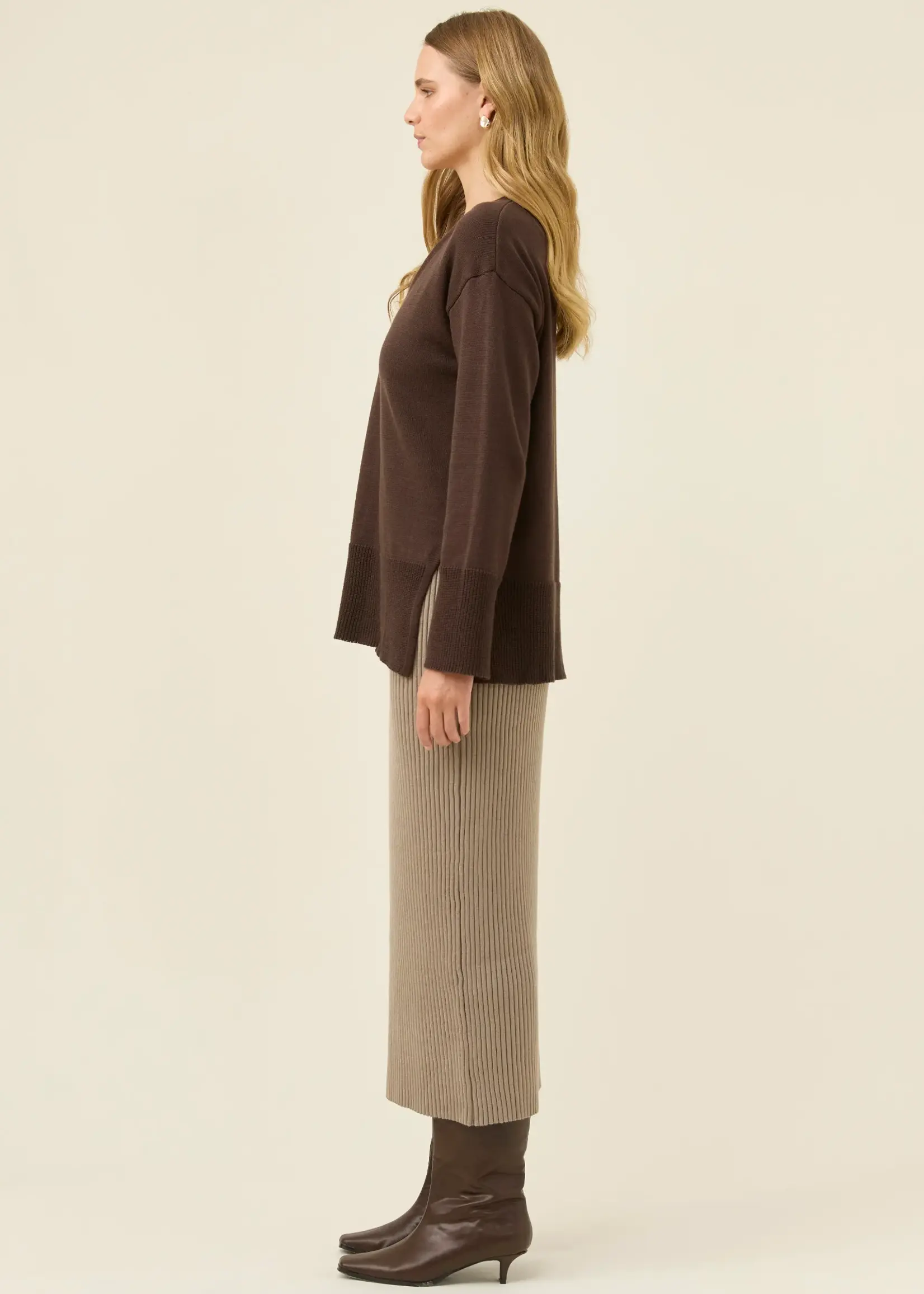 Isle of Mine Darby Jumper - Chocolate