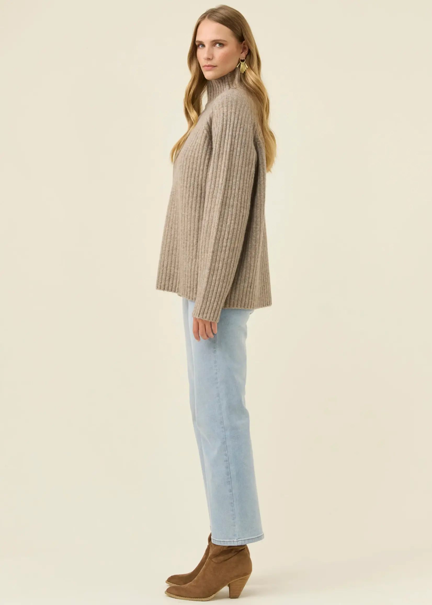 Isle of Mine Miru Jumper - Stone
