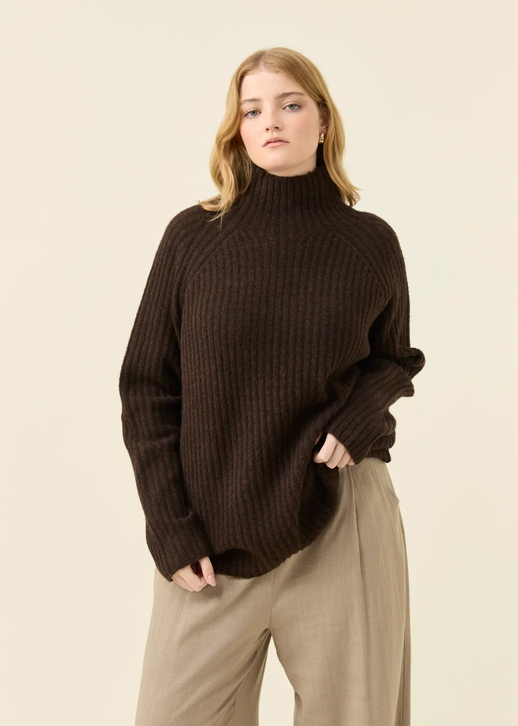 Isle of Mine Miru Jumper - Chocolate
