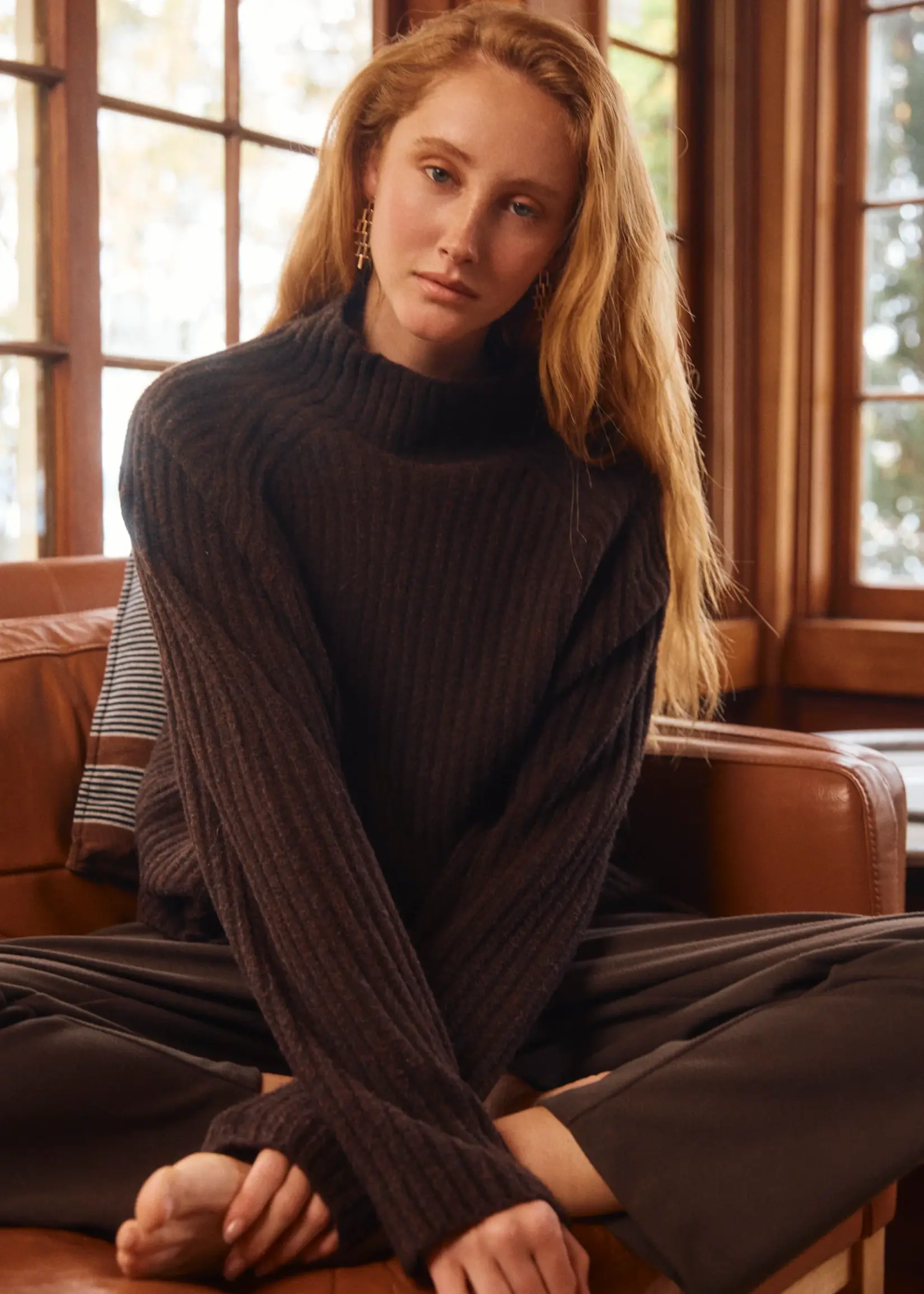 Isle of Mine Miru Jumper - Chocolate