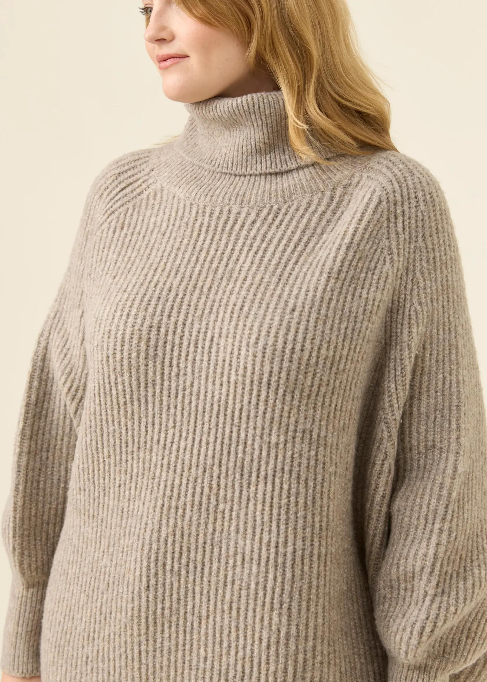 Isle of Mine Miru Poncho - Stone
