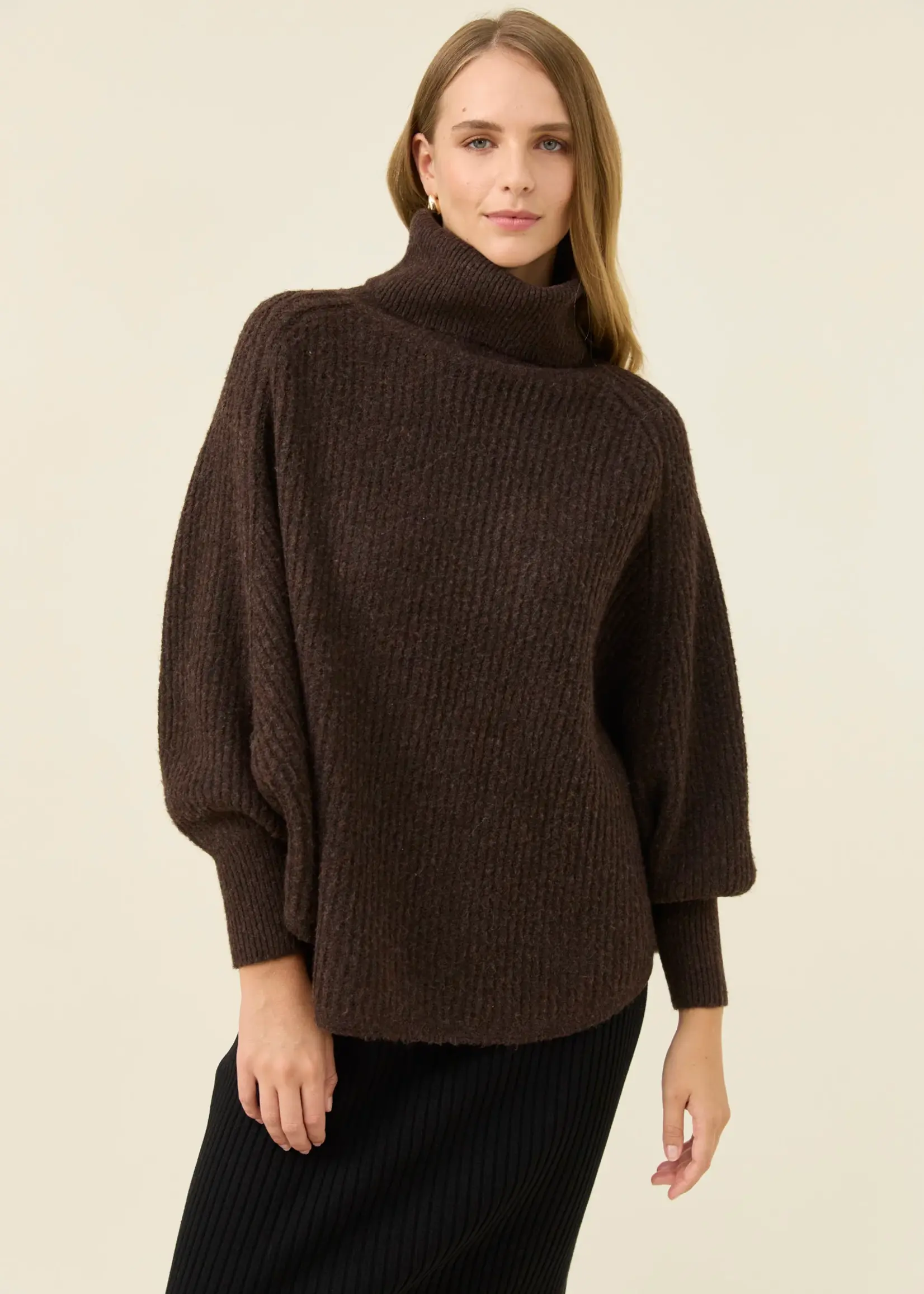 Isle of Mine Miru Poncho - Chocolate