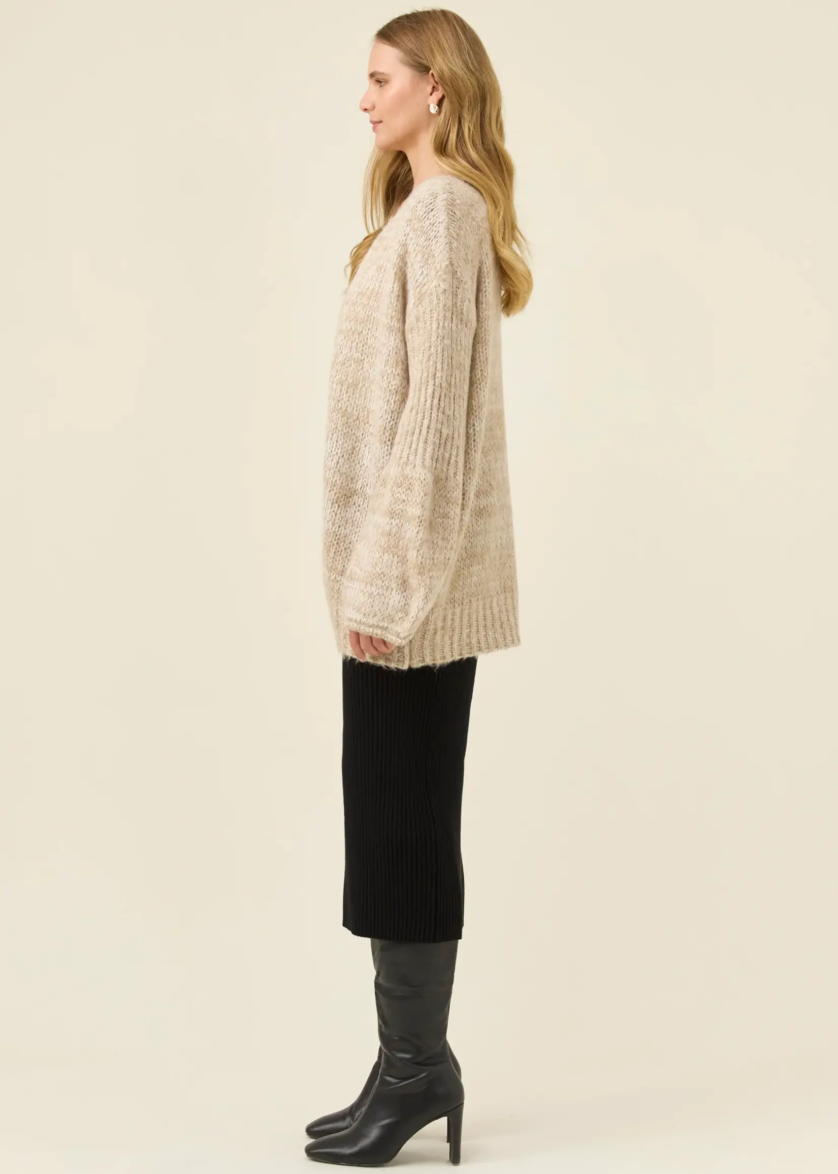 Isle of Mine Pallas Relaxed Cardigan - Stone