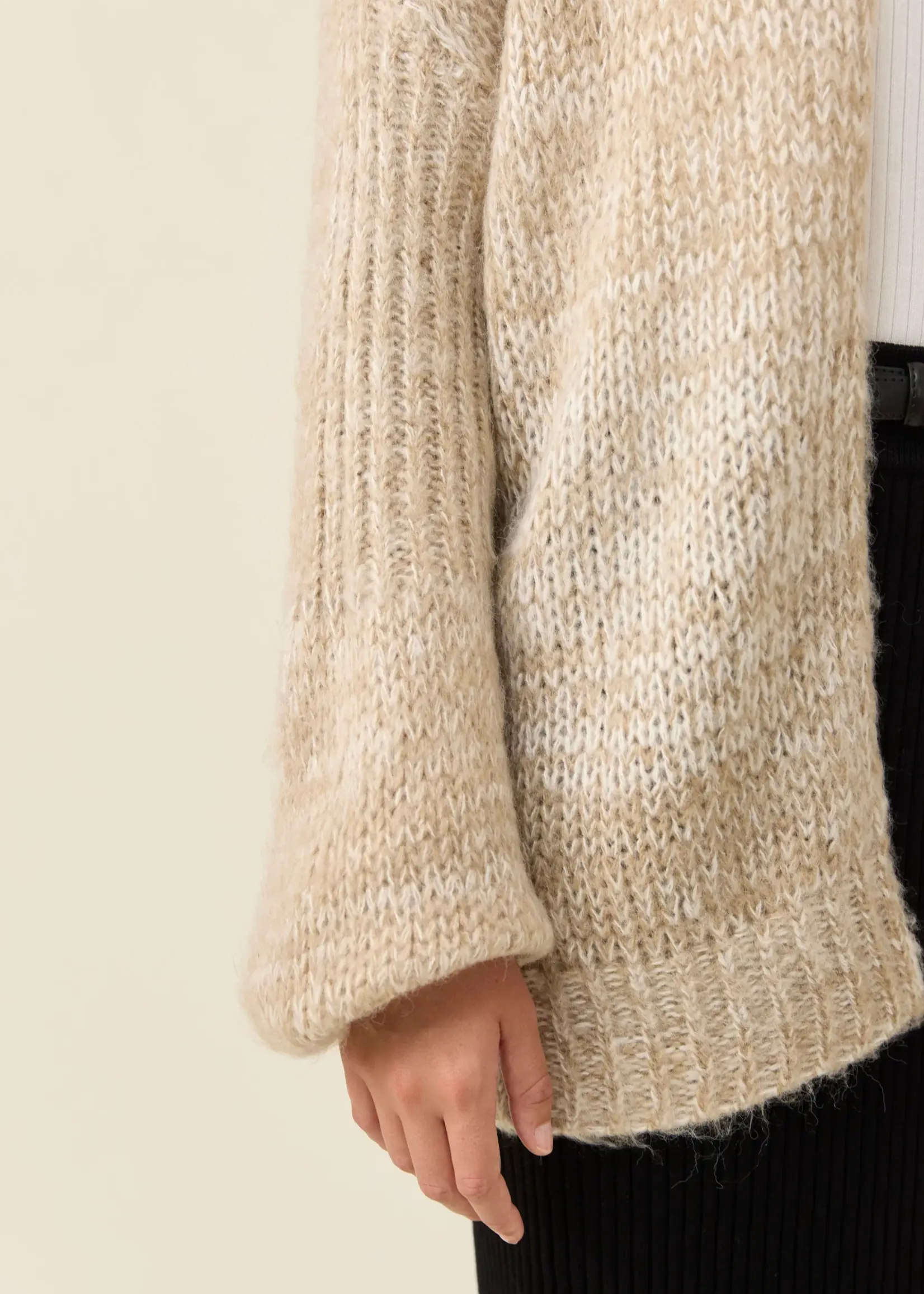 Isle of Mine Pallas Relaxed Cardigan - Stone