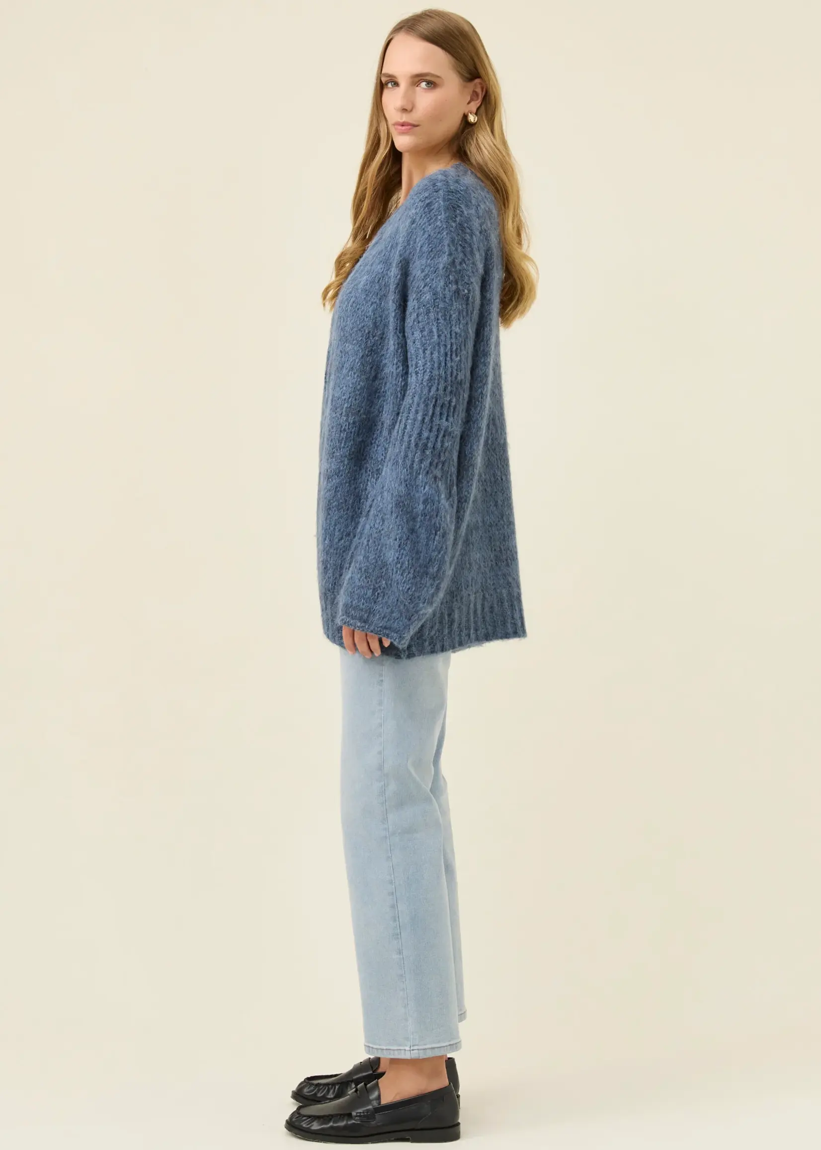 Isle of Mine Pallas Relaxed Cardigan - Navy