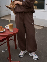 Bowie Barrel Leg Trackpant - Chocolate