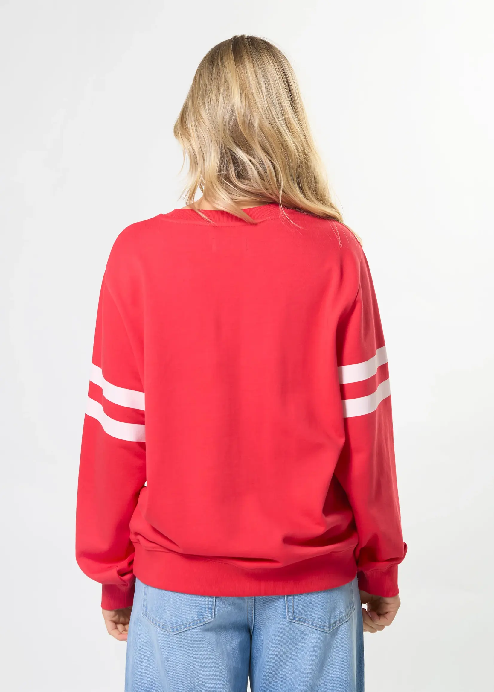Essential Sweat Winterberry