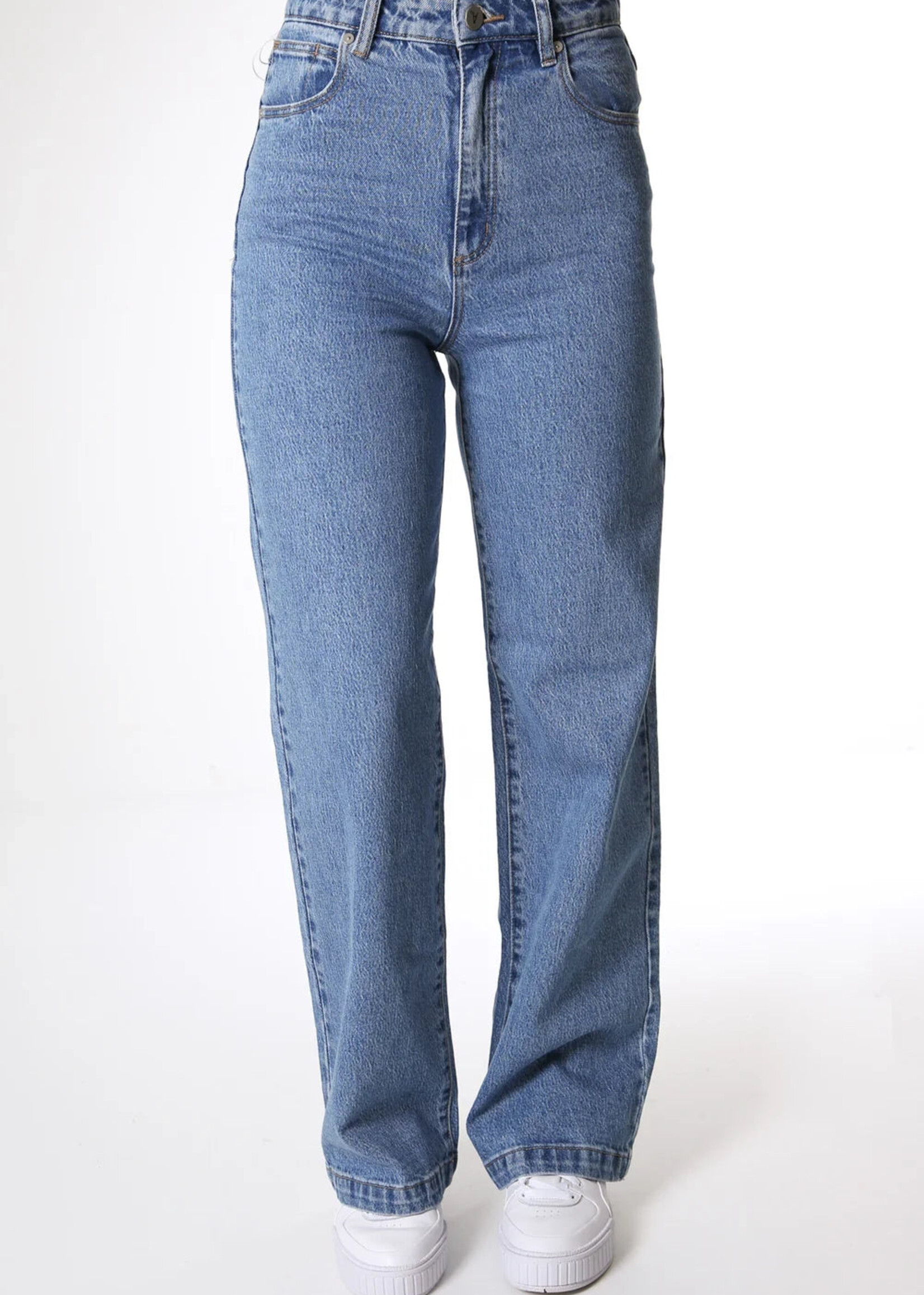 A Brand 94 High & Wide