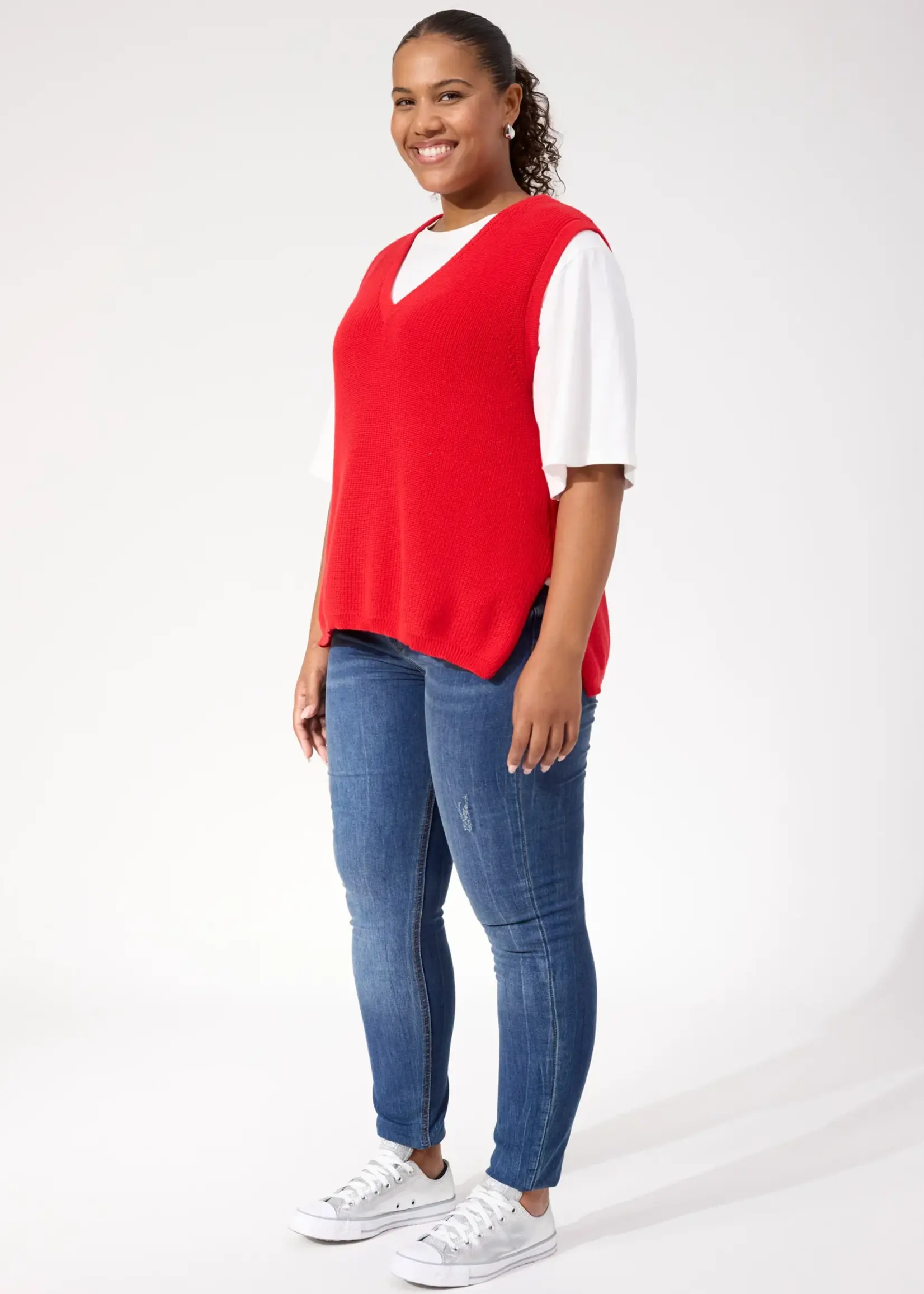 Haven Alaska Knit Vest - Red