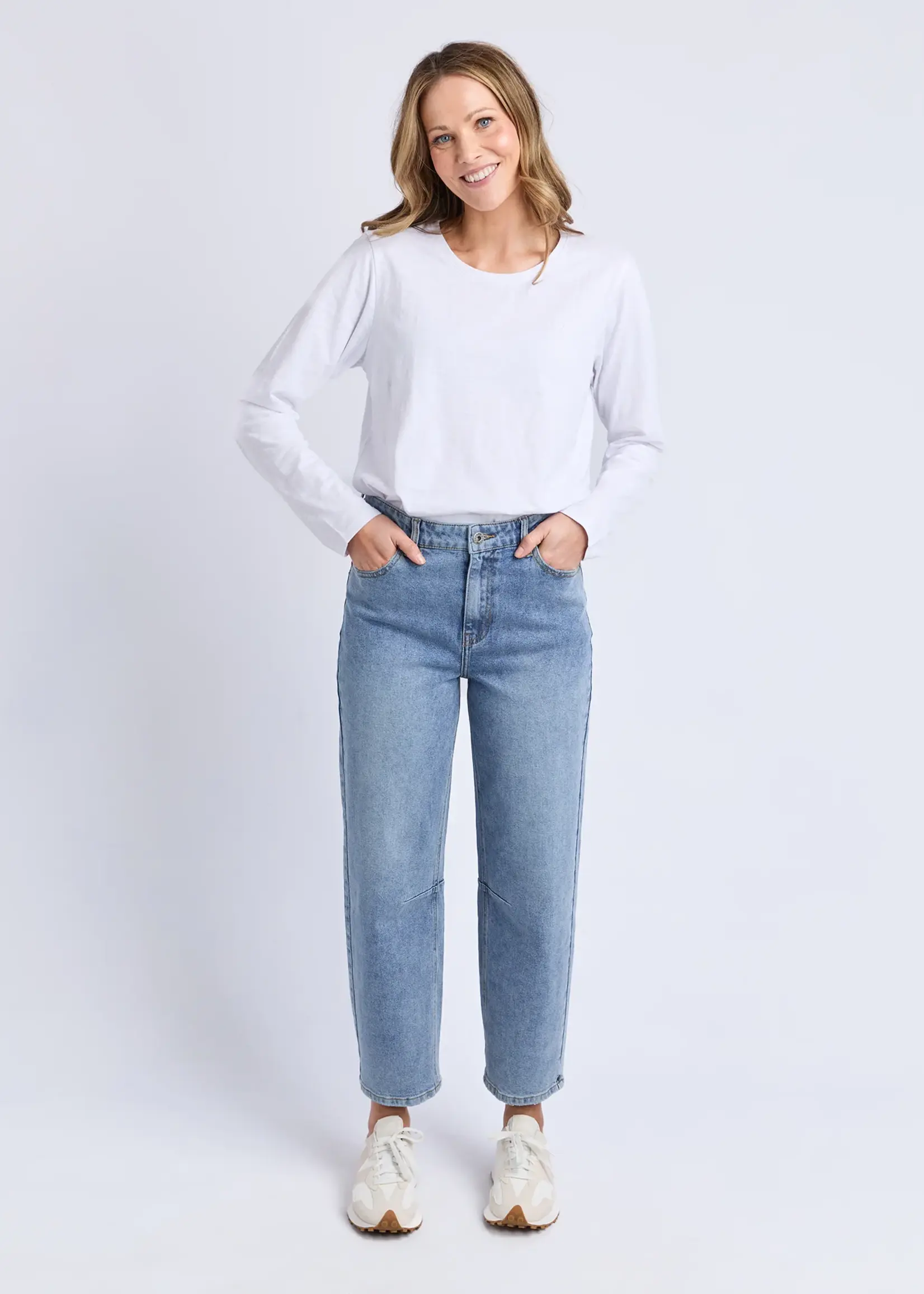 Foxwood Bessie Barrel Leg Jean