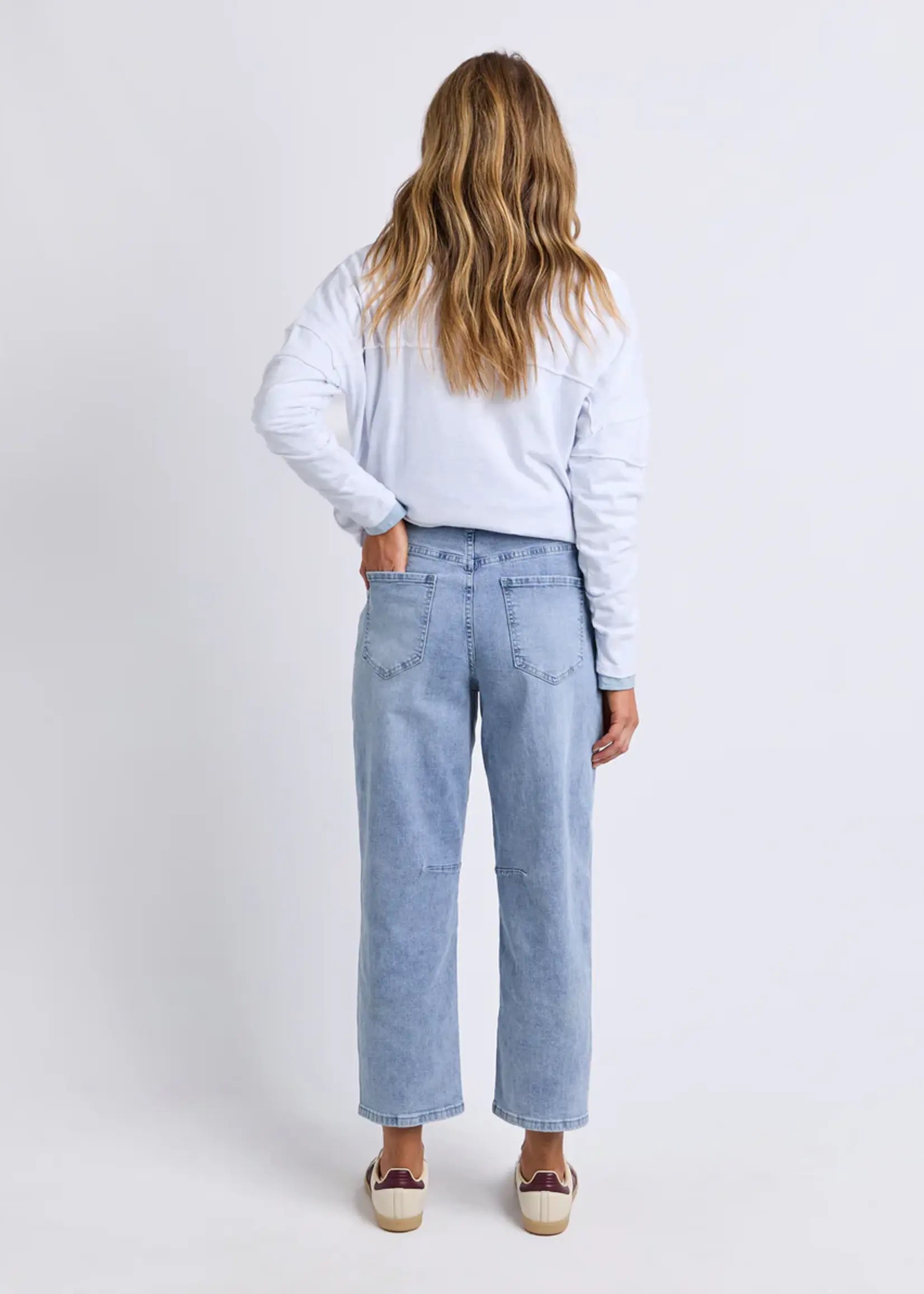 Foxwood Ambrose Barrel Jean