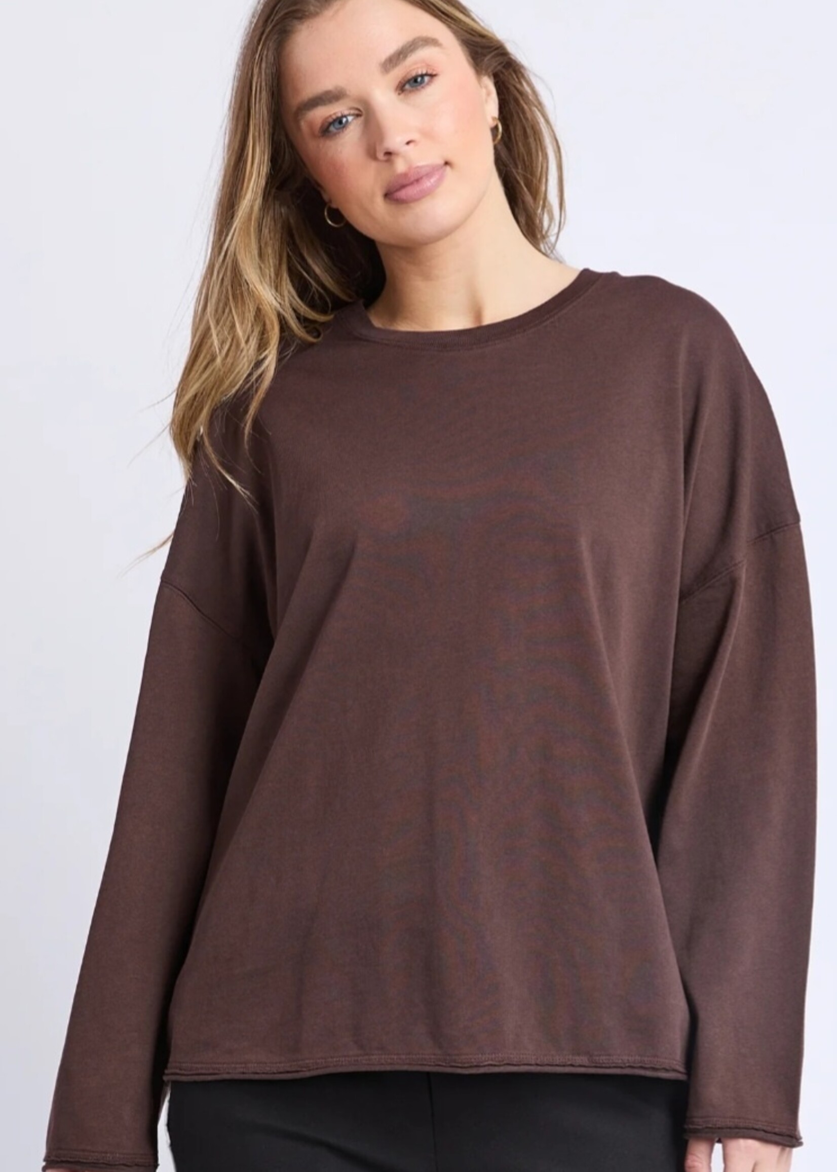 Foxwood Knock Off LS Tee _ Coffee