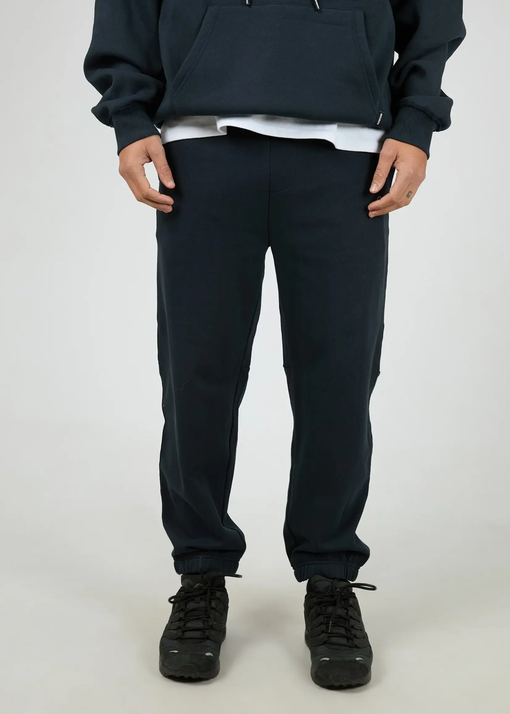 St Goliath Radio Sweatpants - Navy