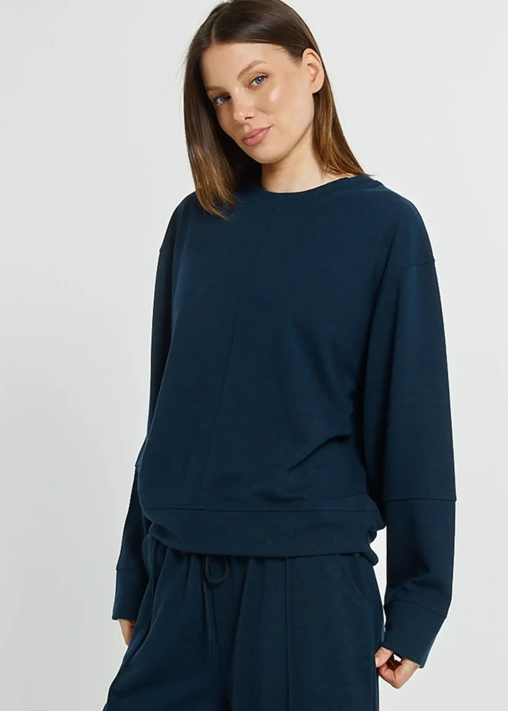 Betty Basic Elona Top