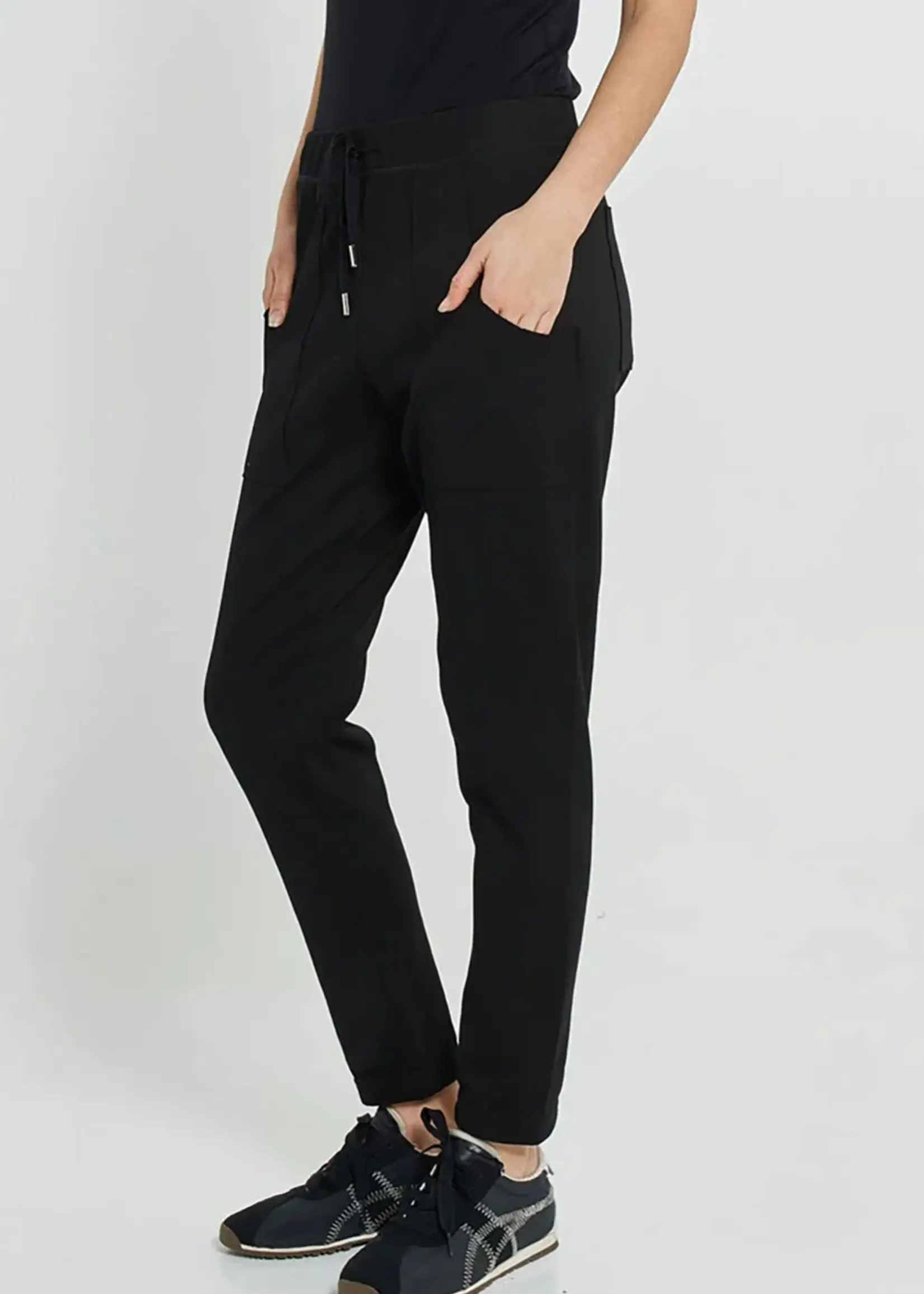 Betty Basic Noelle Jogger