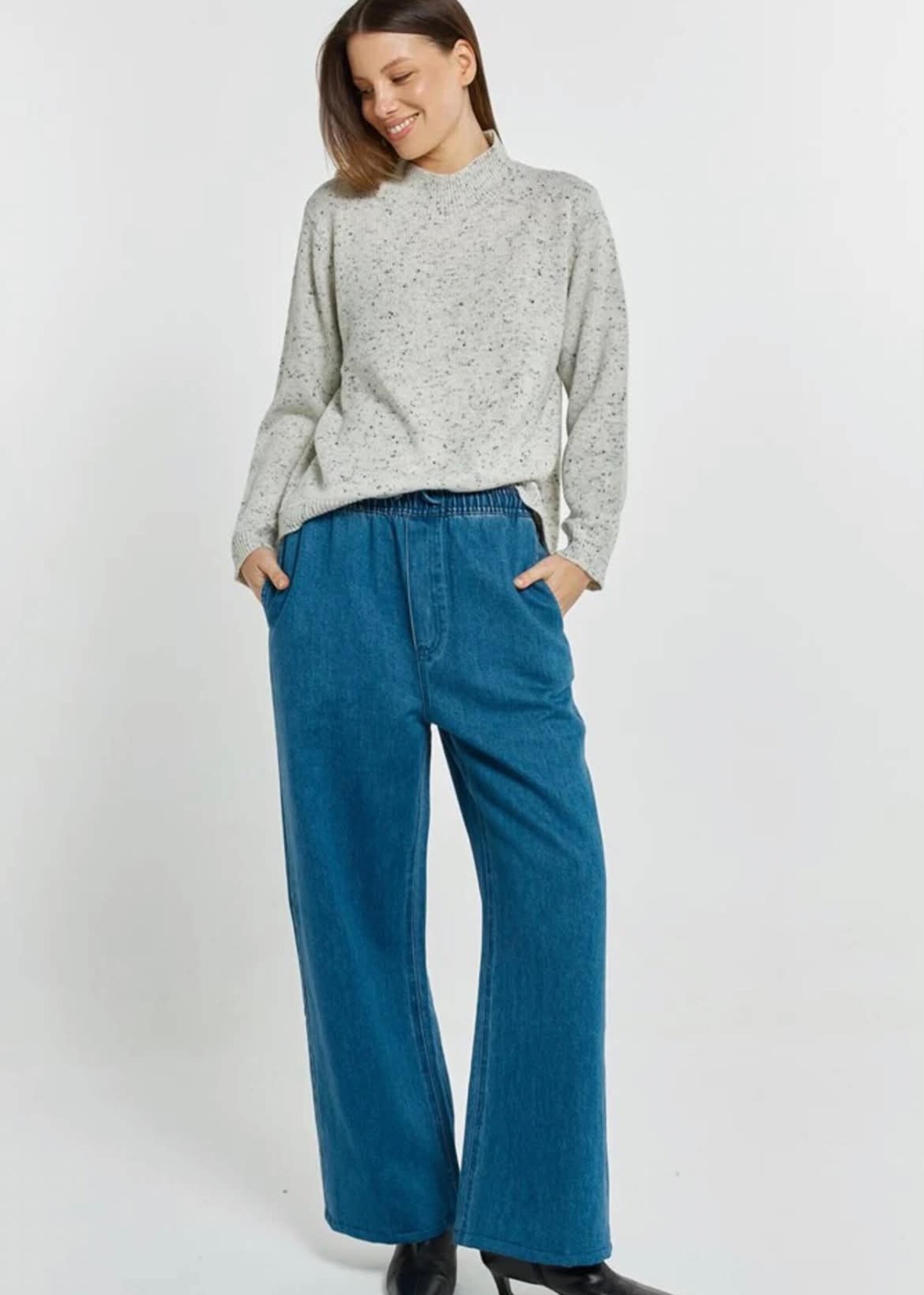 Betty Basic Carlin Knit