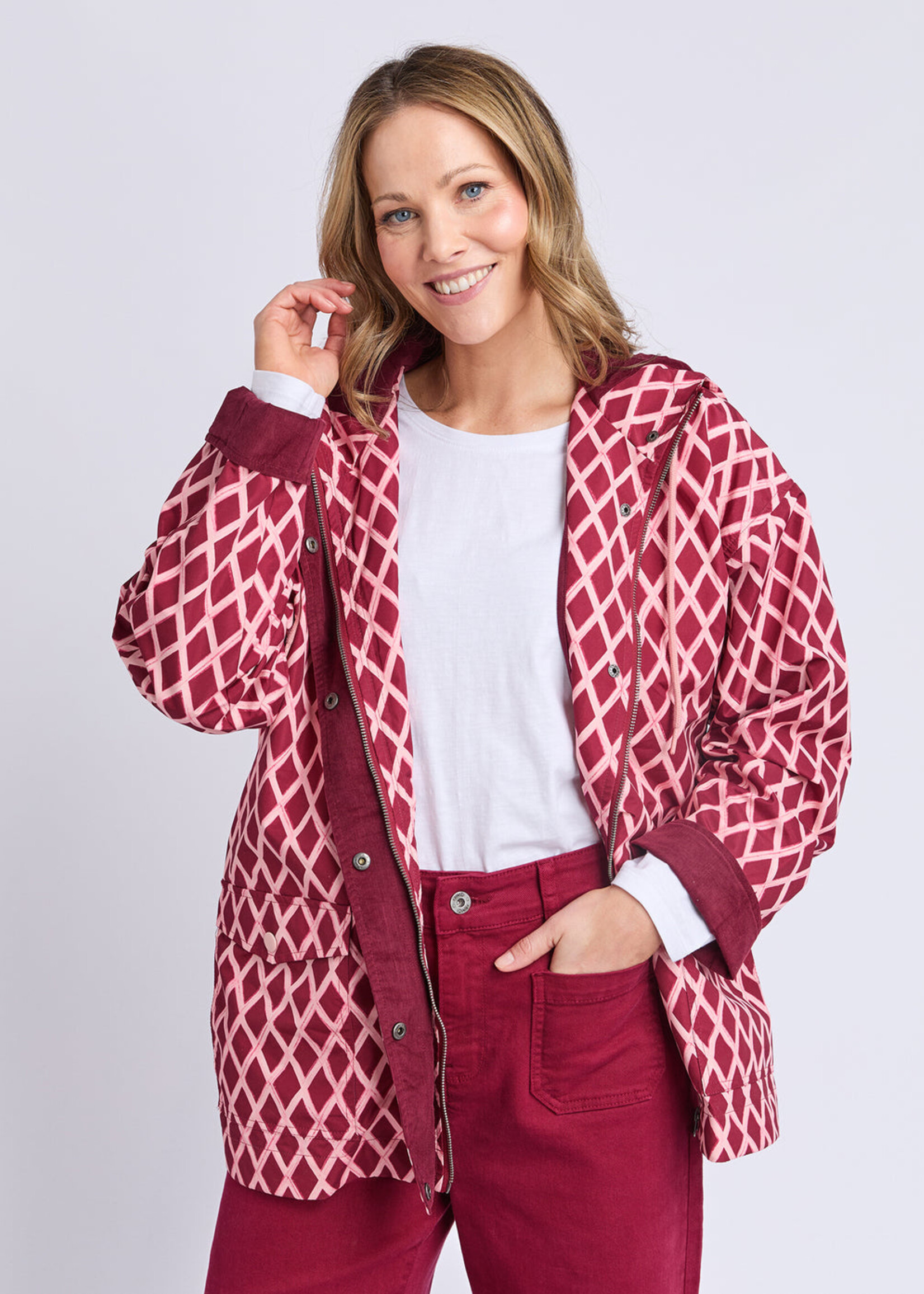 Elm Lifestyle Kiruna Diamond Print Raincoat