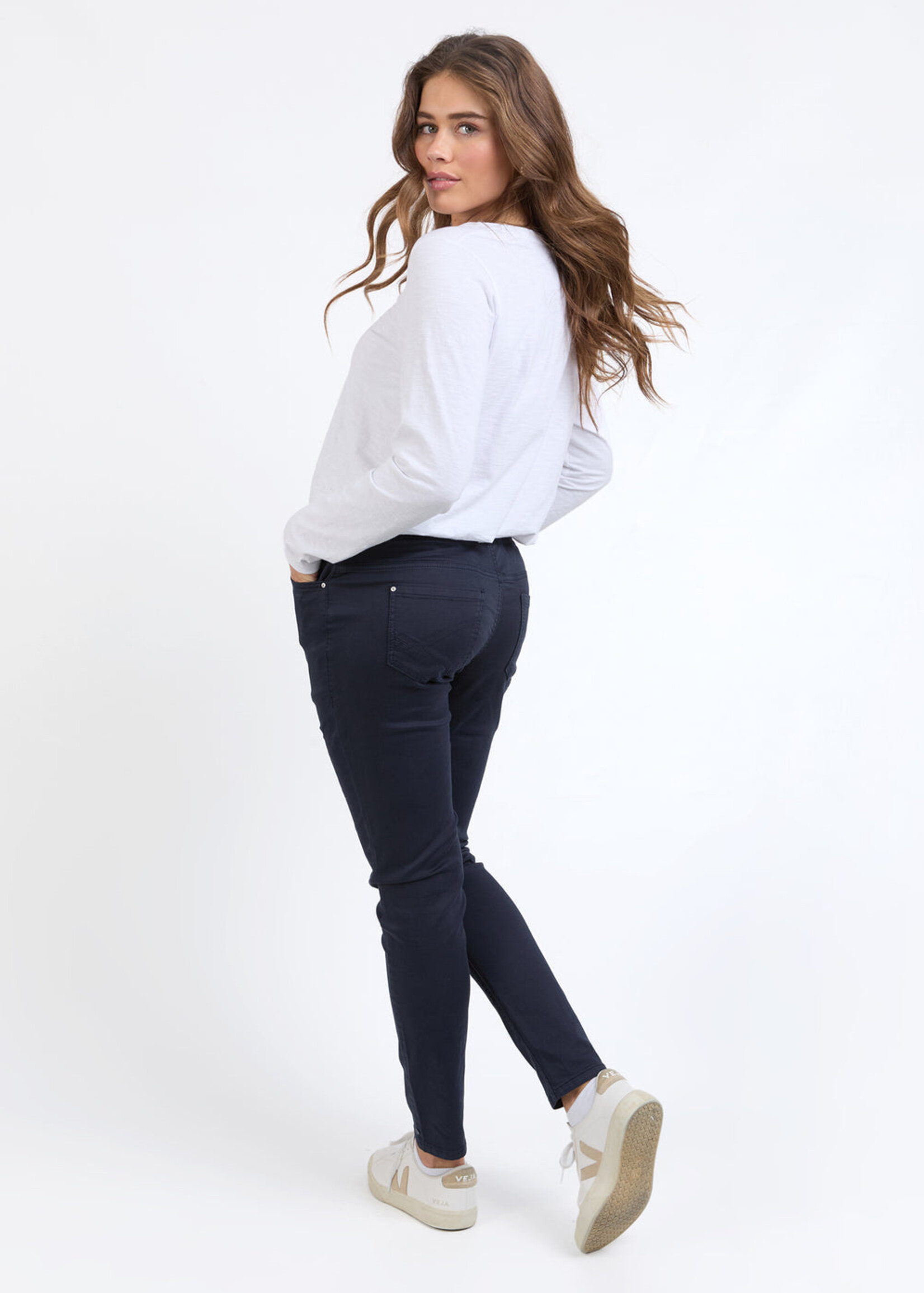 Elm Lifestyle Margo Jogger
