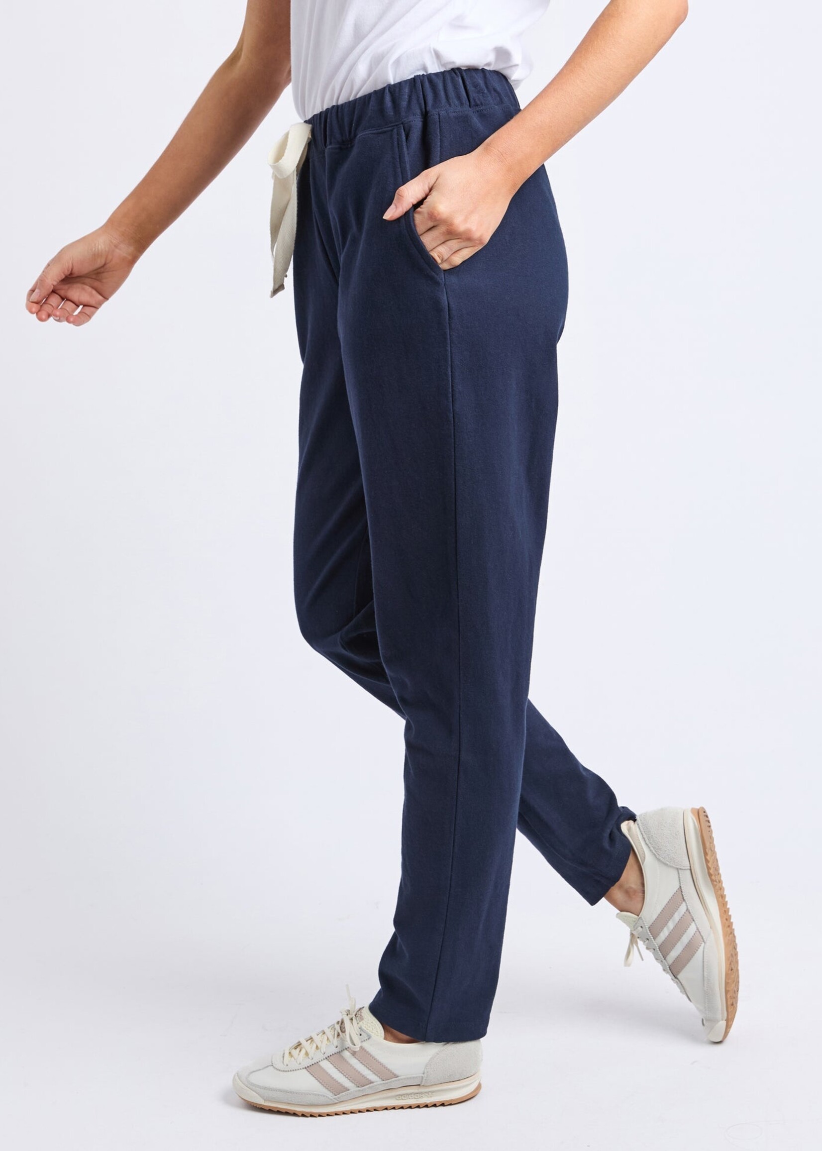 Foxwood Monday - Navy