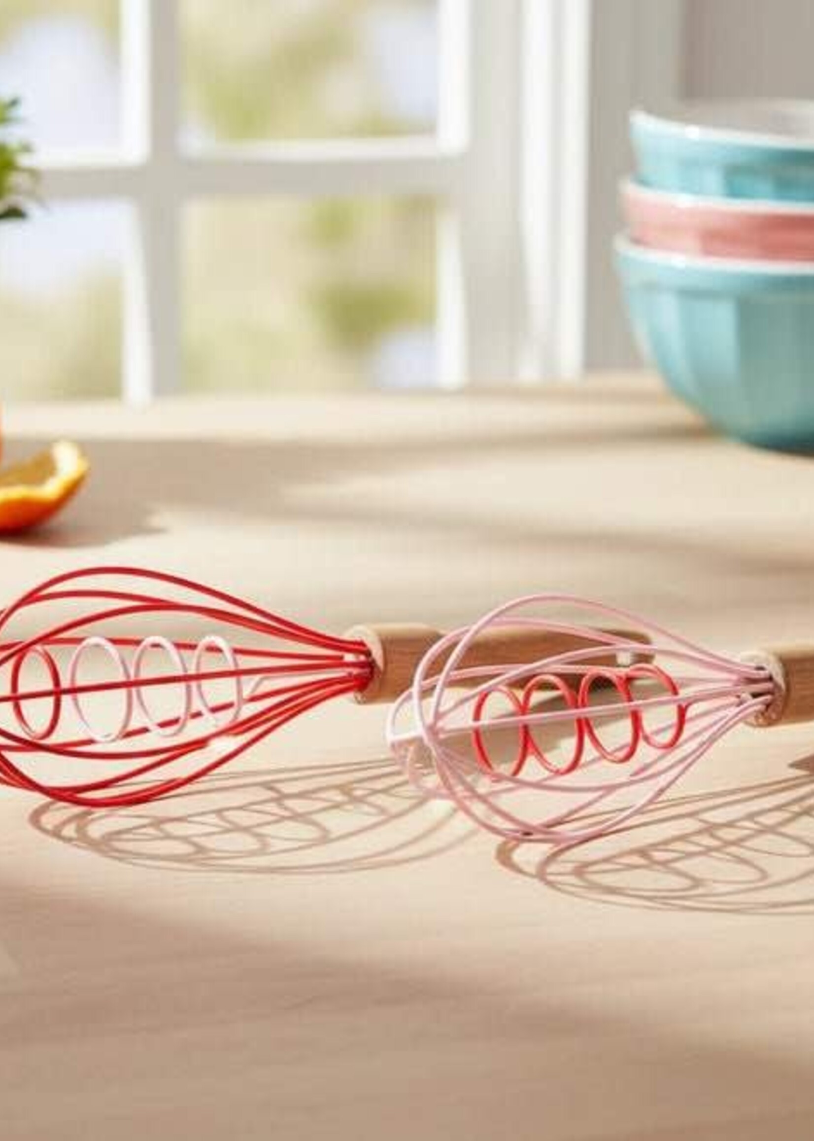 Buttercream Whisk 29cm 2 Assorted