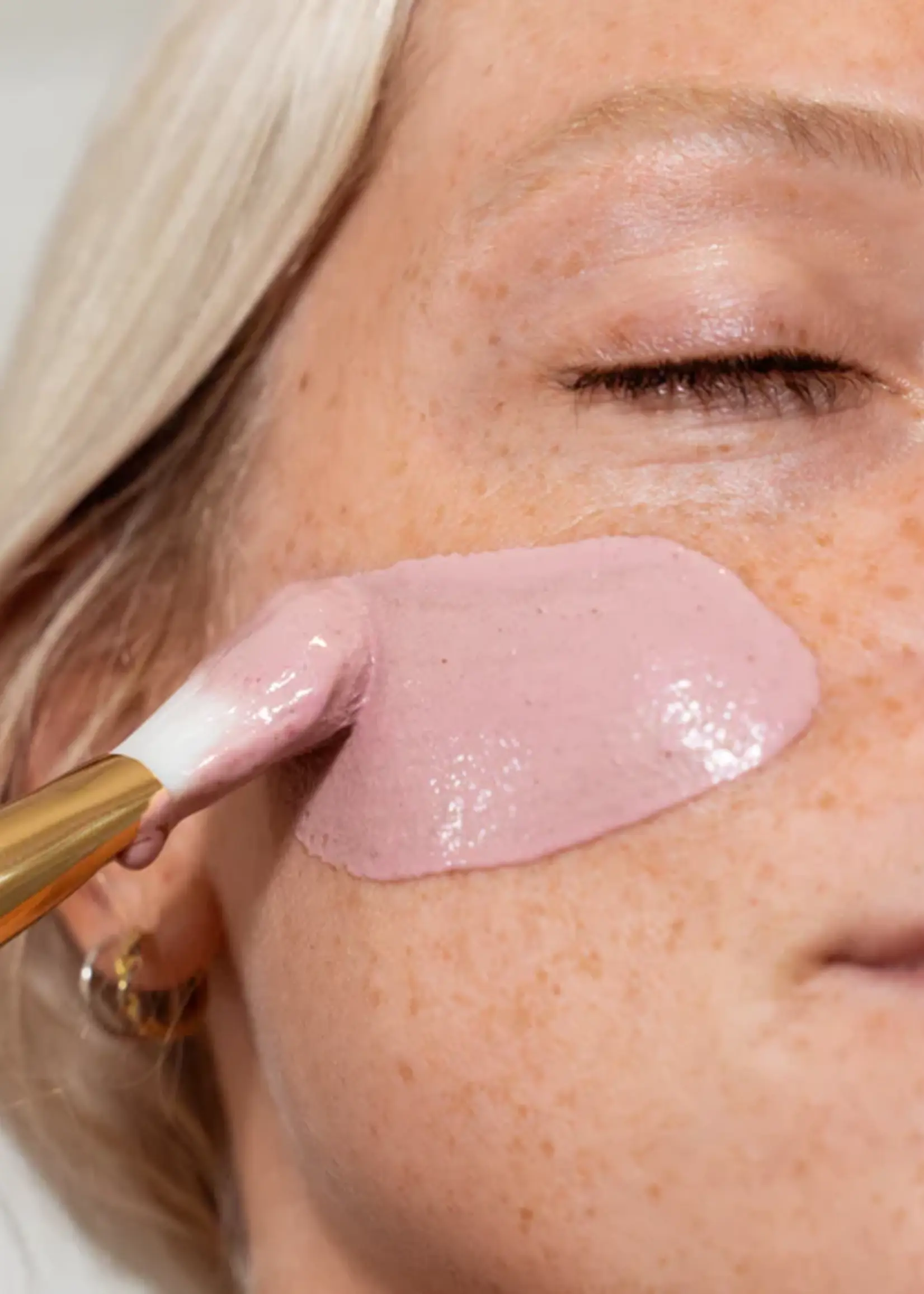 Stray Willow Facial Mask Clay - Pink Vitamin C