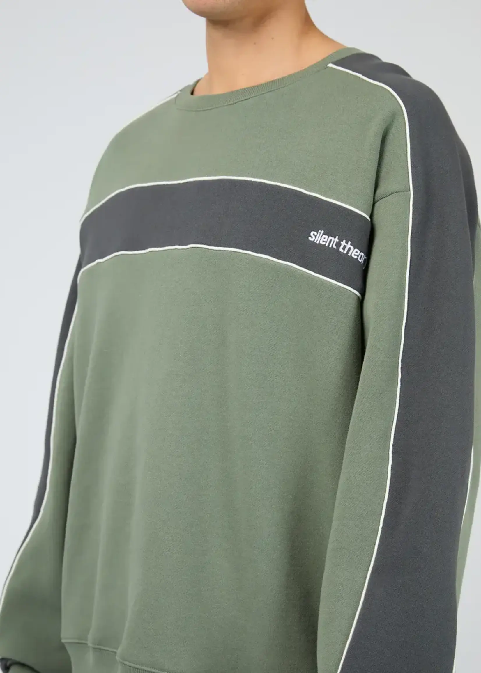 Silent Theory Cutback Panelled Crew