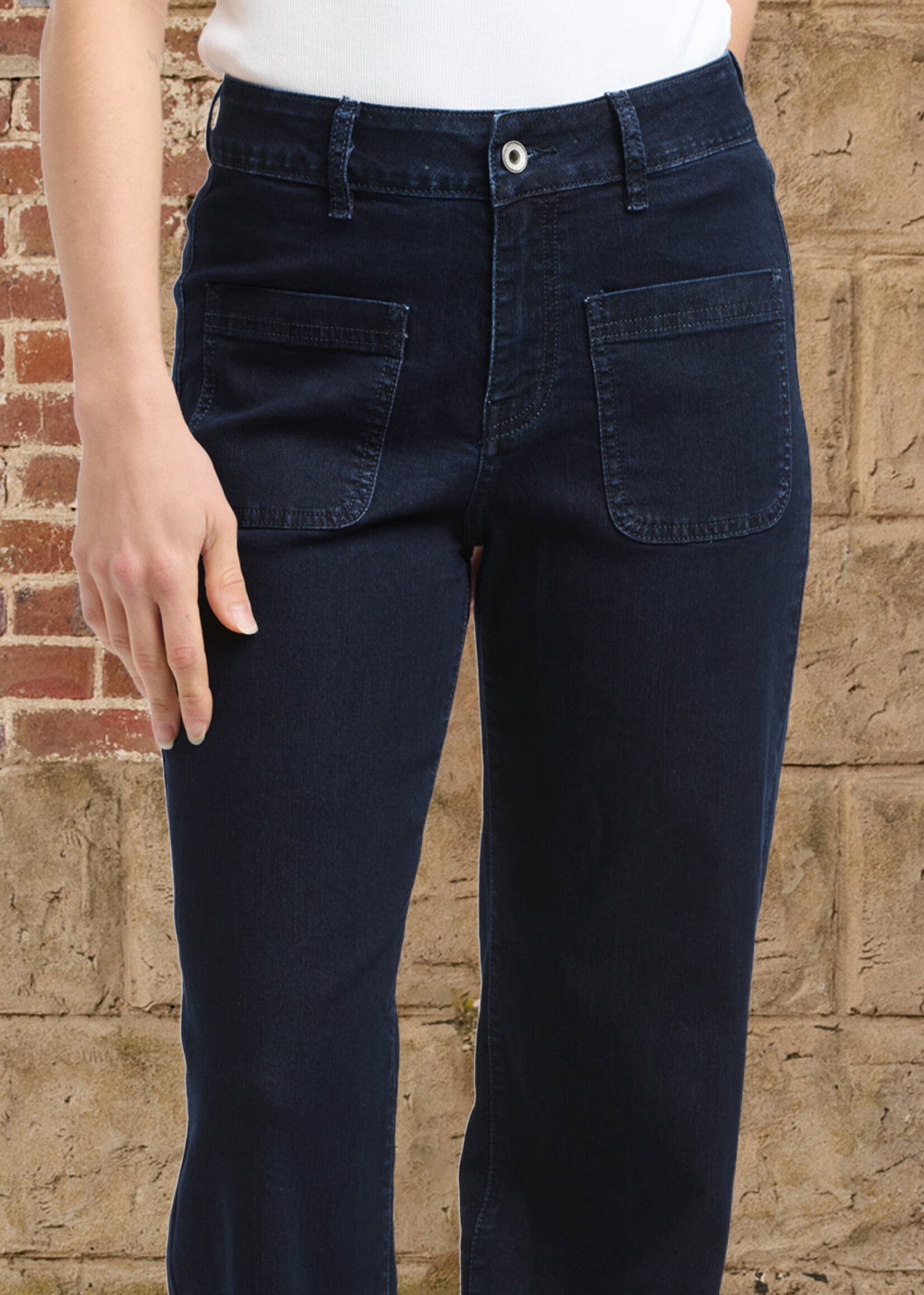 Italian Star Louie 7/8 Jean