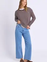Foxwood Hutch LS Tee - Coffee