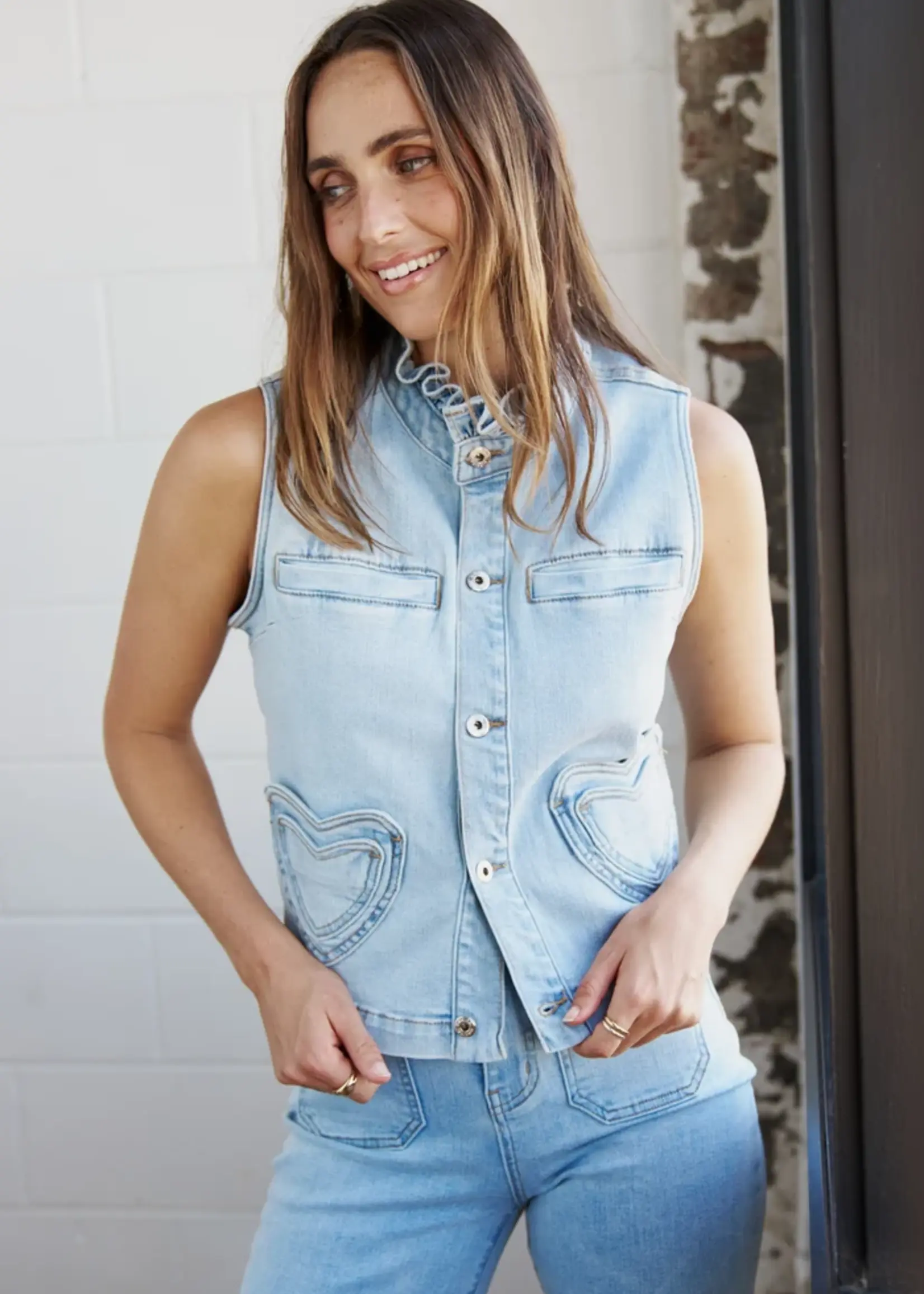Amy Vest