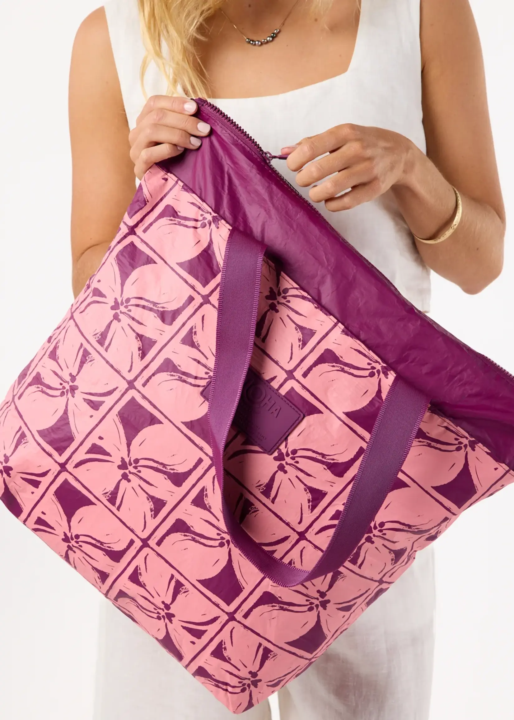 Aloha Lattice Day Tripper