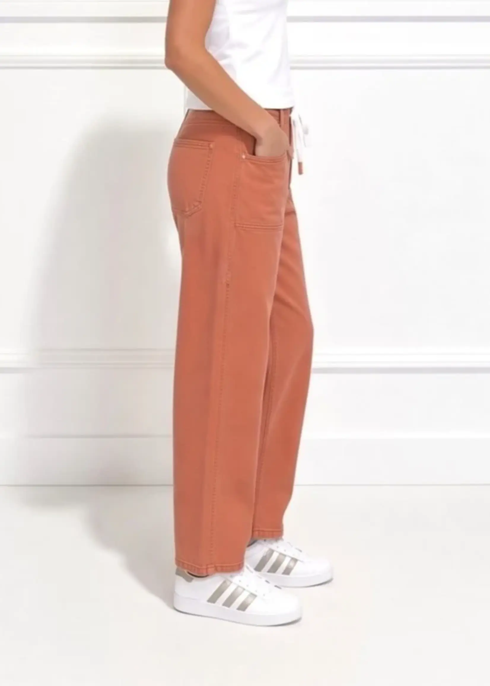 Carter Barrel Jean - Brandy