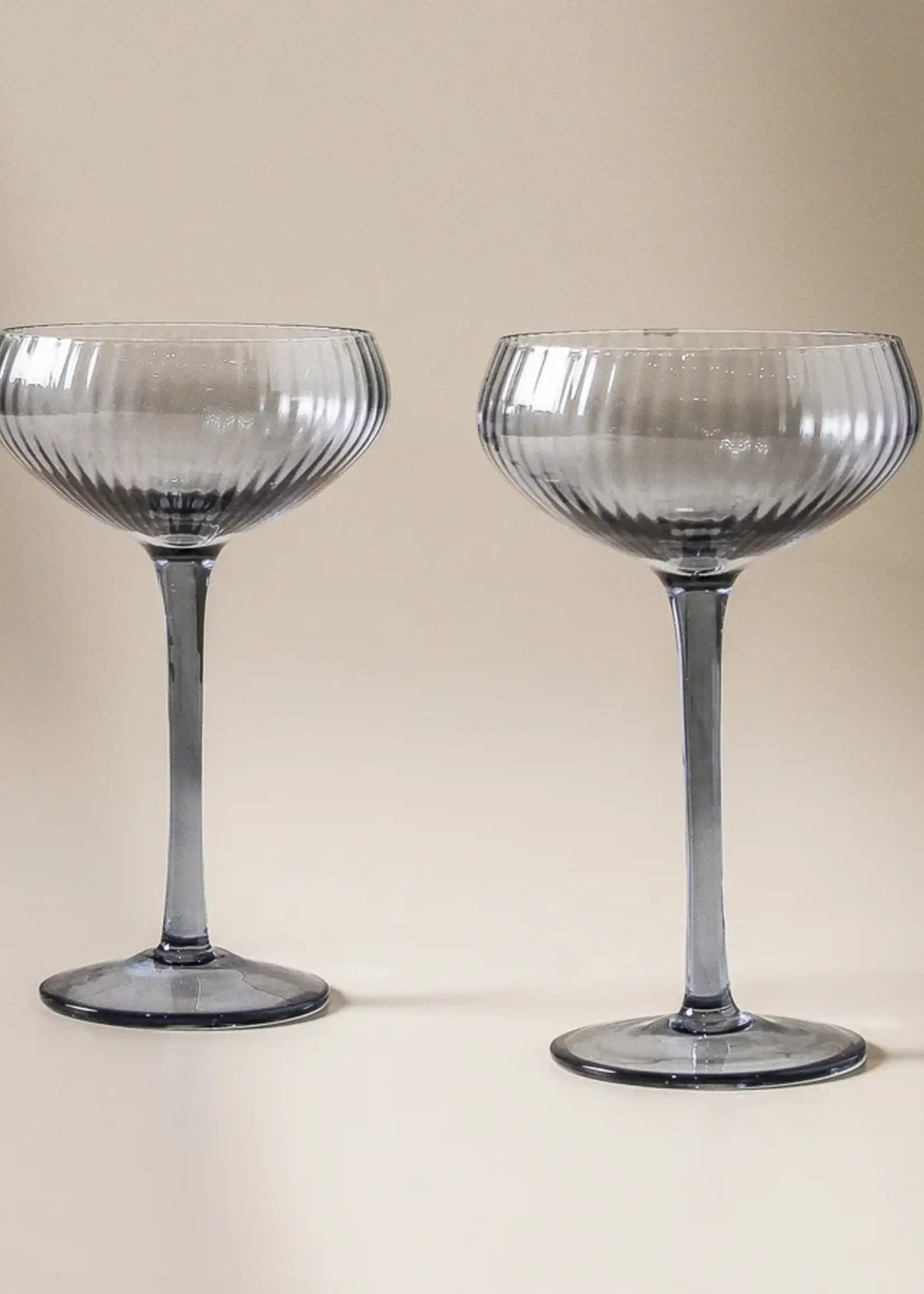 The Lou Couple Glasses Set Of 2 Smoke