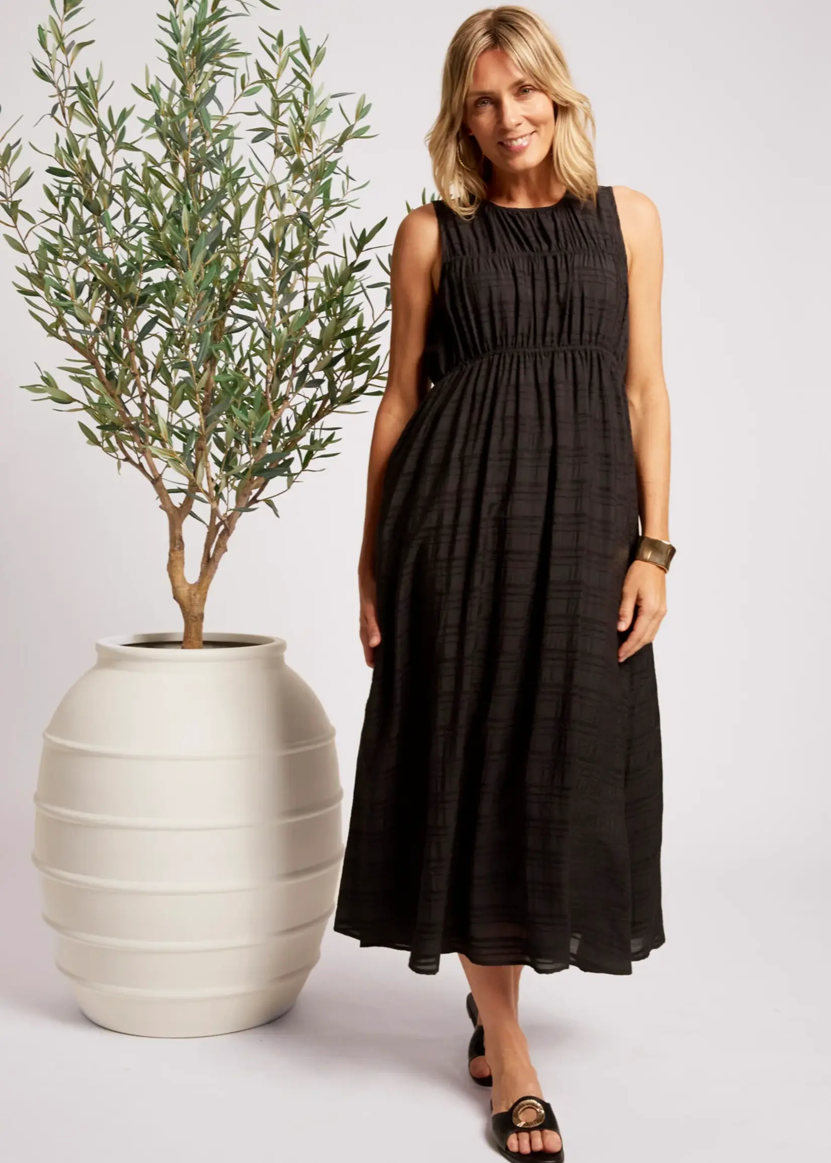 EB & Ive Sovana Ruched Maxi Dress - Black