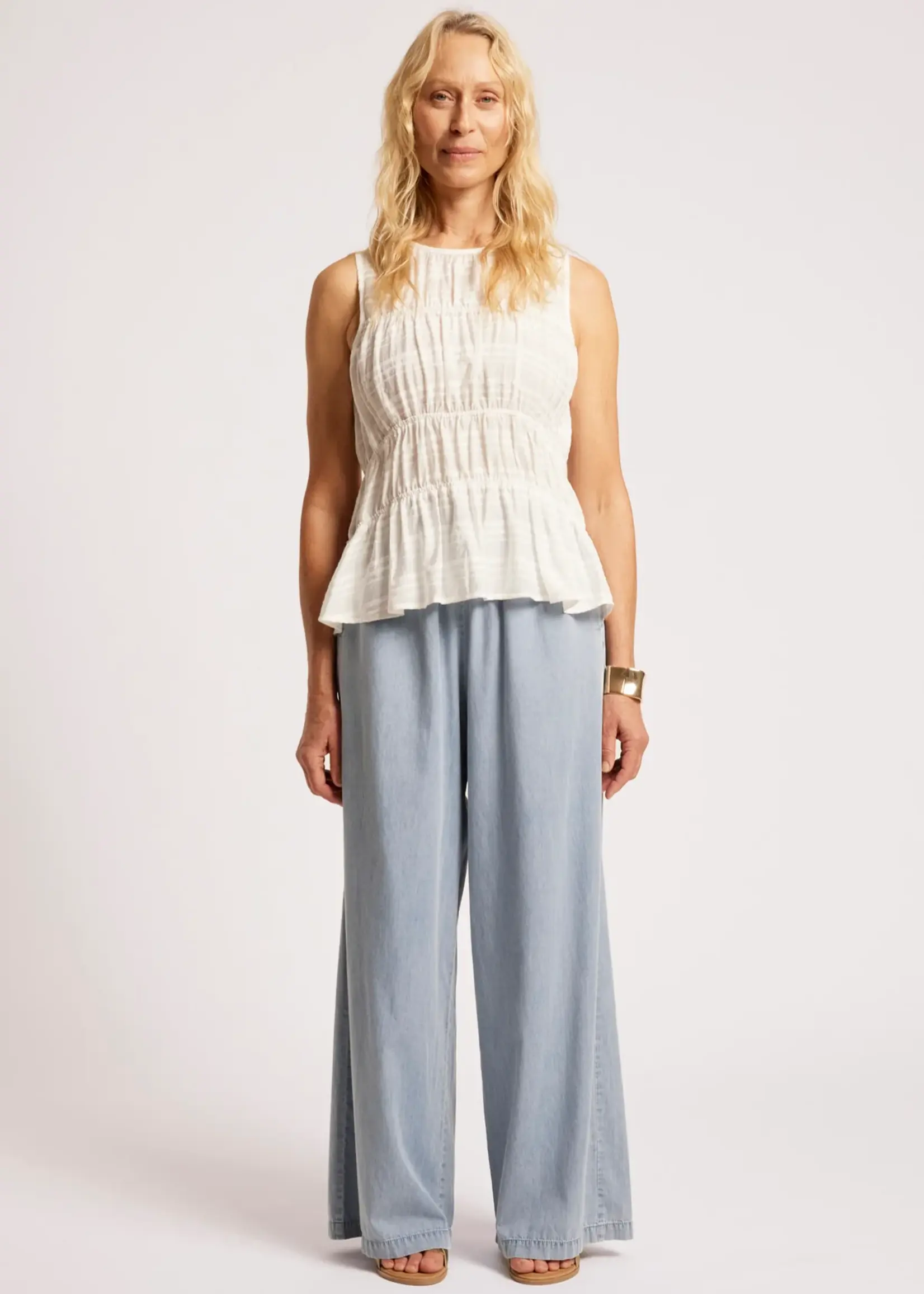 EB & Ive Sovana Tank - White