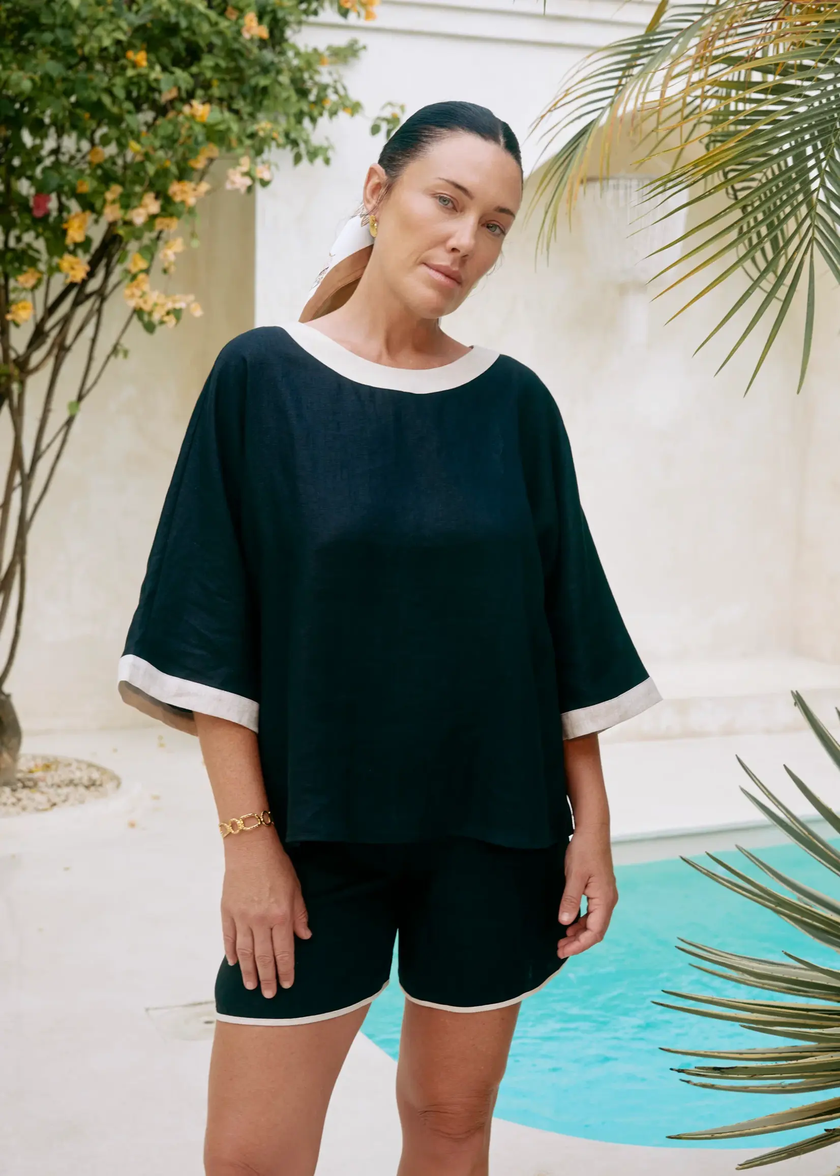 EB & Ive Maris Relaxed Splice Top - Black/Tusk