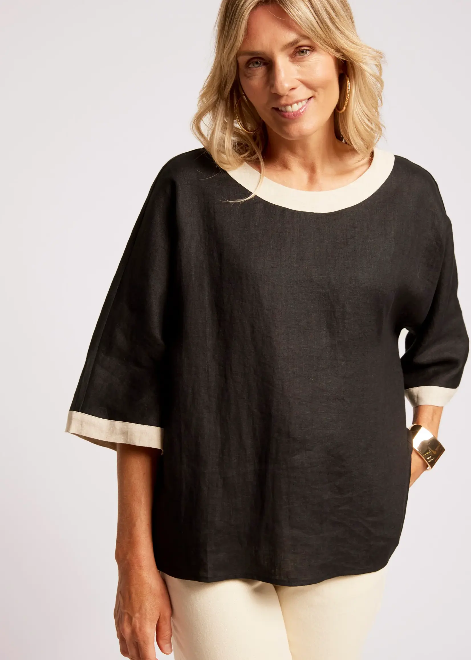 EB & Ive Maris Relaxed Splice Top - Black/Tusk