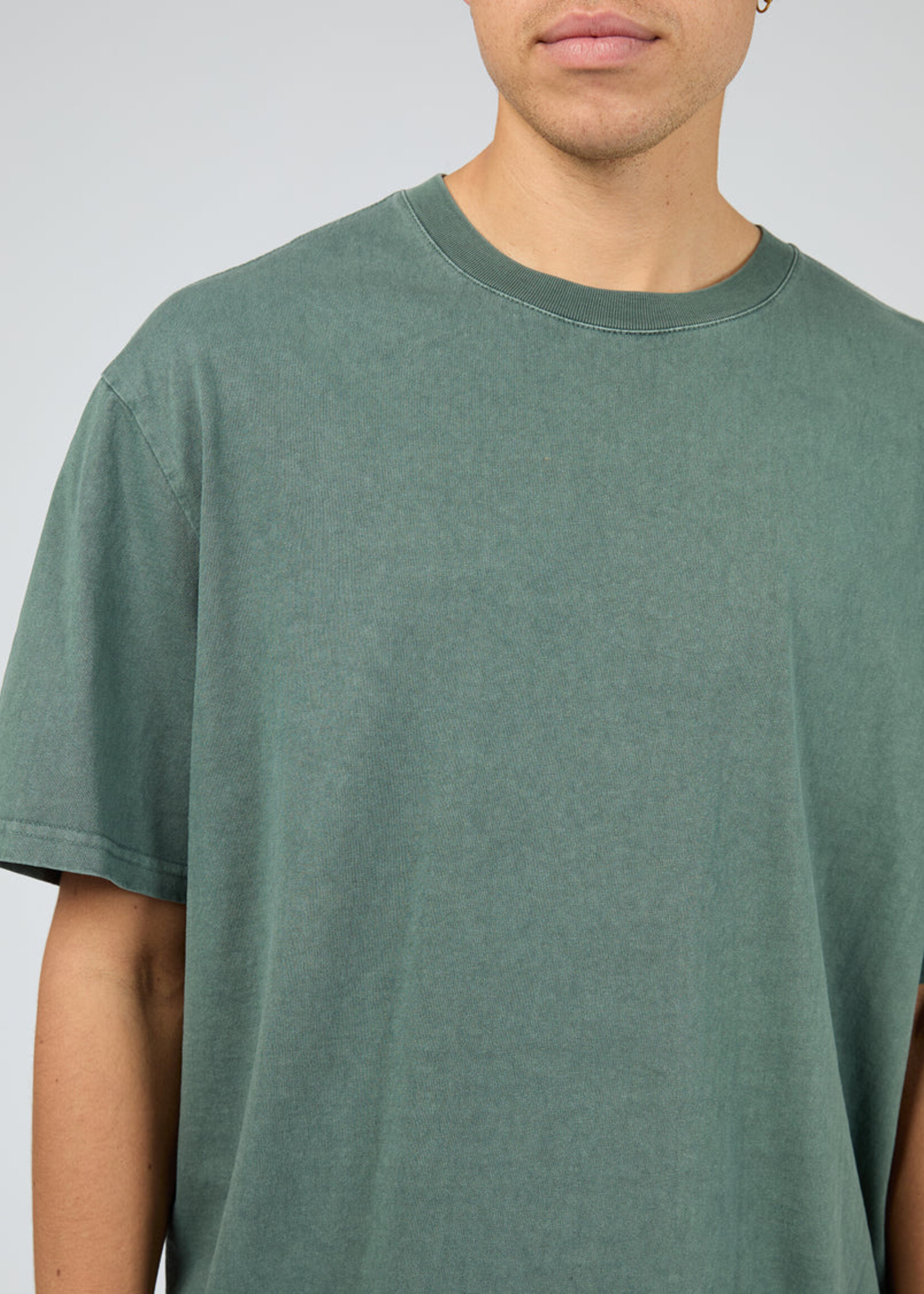 Silent Theory Essential Fit Tee - Pine