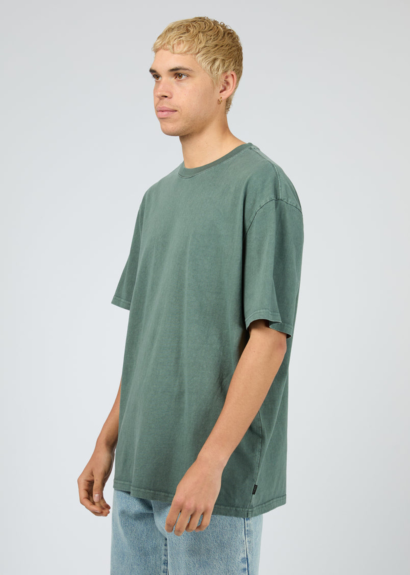 Silent Theory Essential Fit Tee - Pine