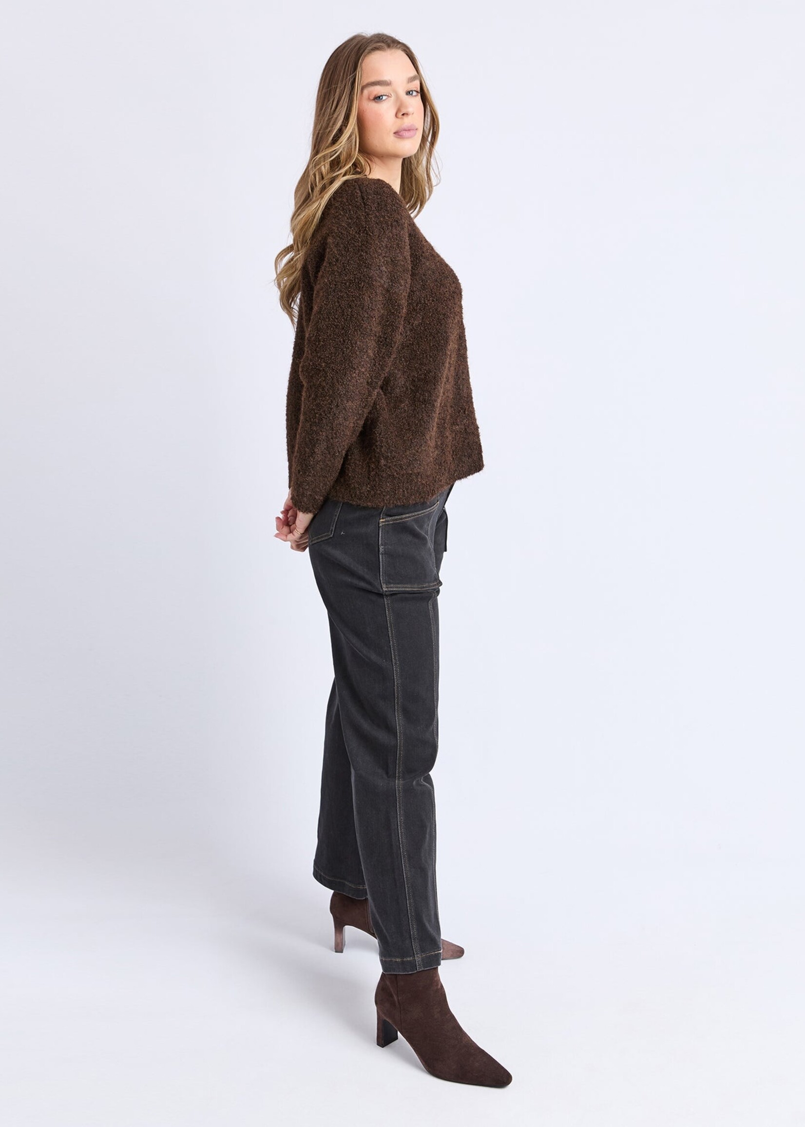 Foxwood Flint Knit Crew