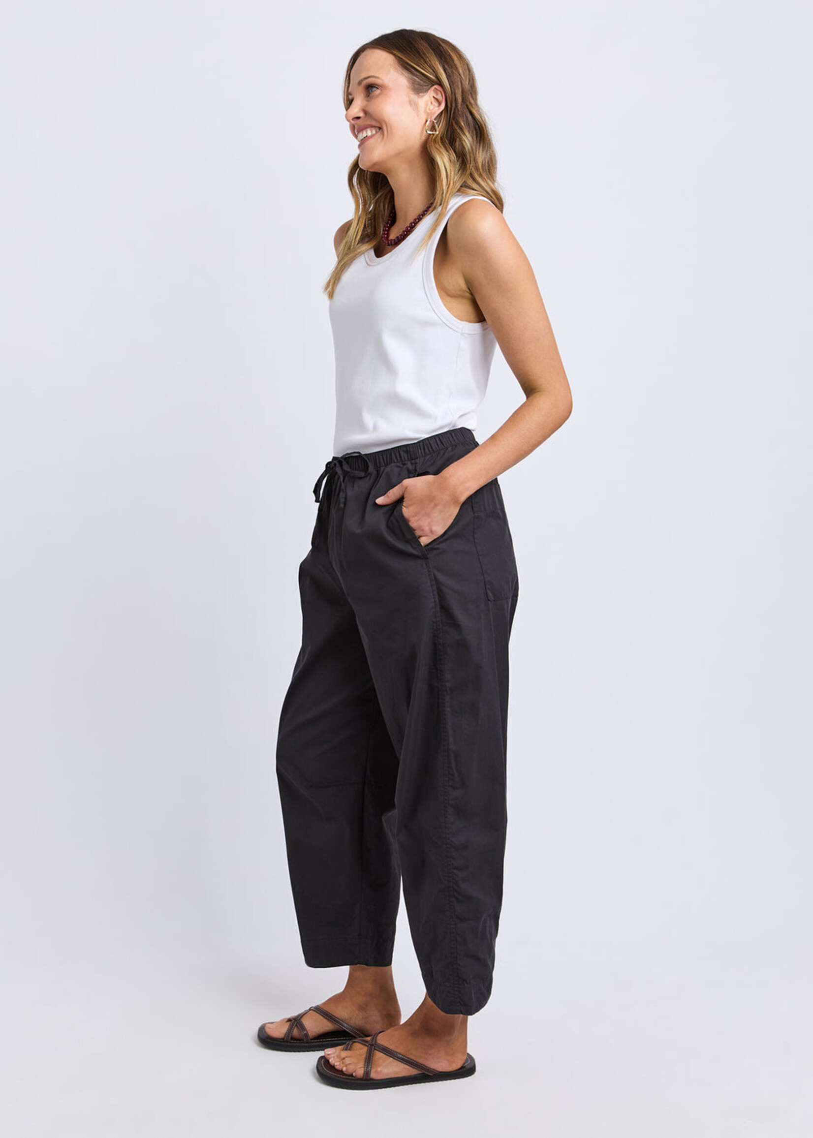Elm Lifestyle Lund Barrel Leg Pant